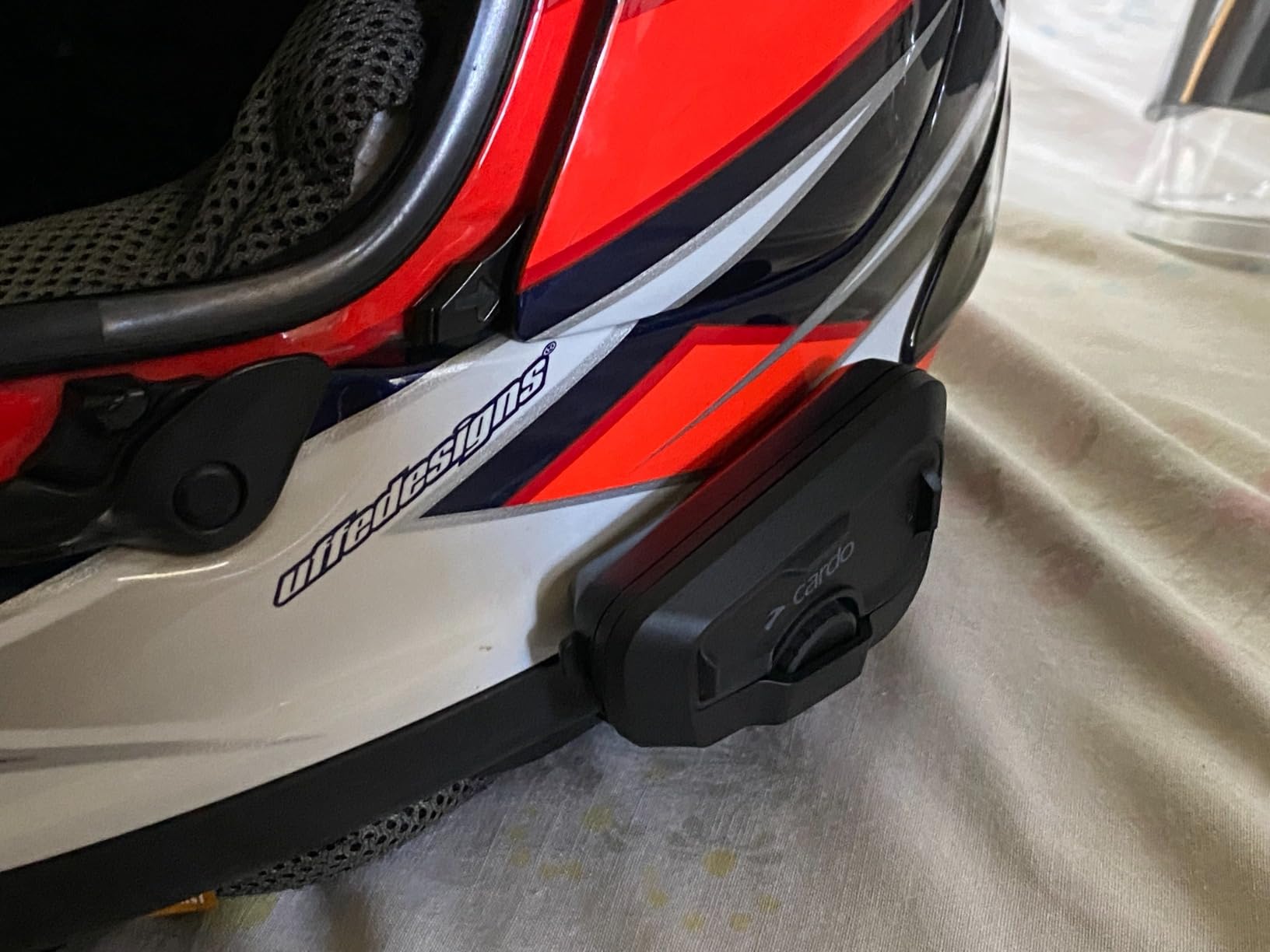 Cardo Systems FREECOM 2X Motorcycle 2-Way Helmet Bluetooth Communication System Headset Intercom, Universal Bluetooth Connectivity, Waterproof, 40mm Speakers - Single Pack customer photo 1