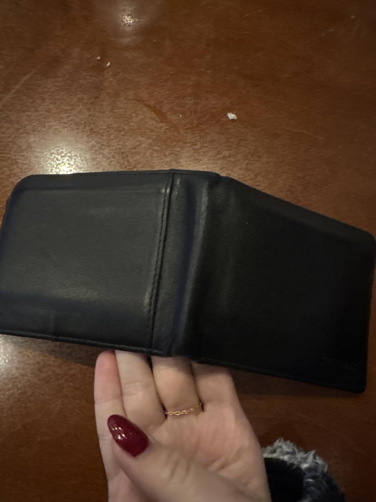 Sigtrenx Leather Wallets for Men, Genuine Leather Mens Wallets Bifold Rfid Blocking with 2 ID Windows customer photo 2