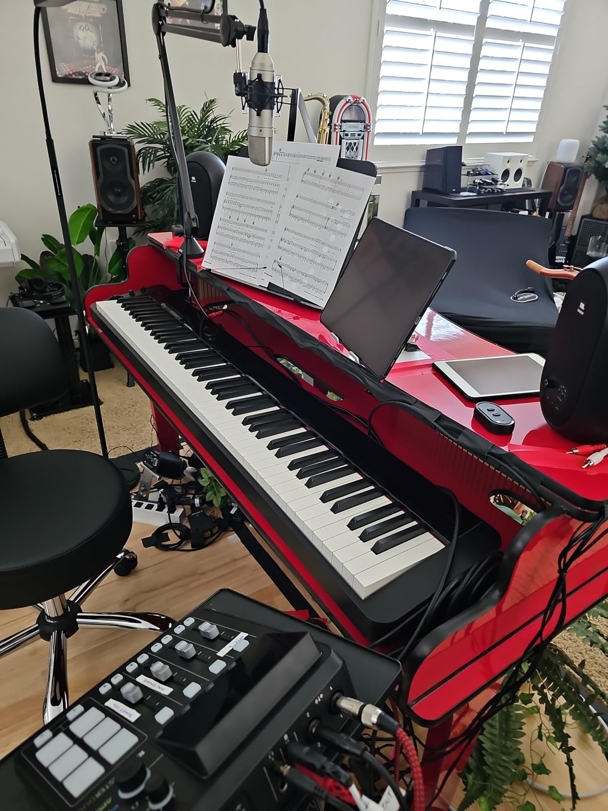 Casio Privia PX-S3100 88-Key Weighted Digital Piano, Slim Design, 700 Tones, 200 Rhythms, Bluetooth Audio/MIDI, Touch Sensor Controls customer photo 1