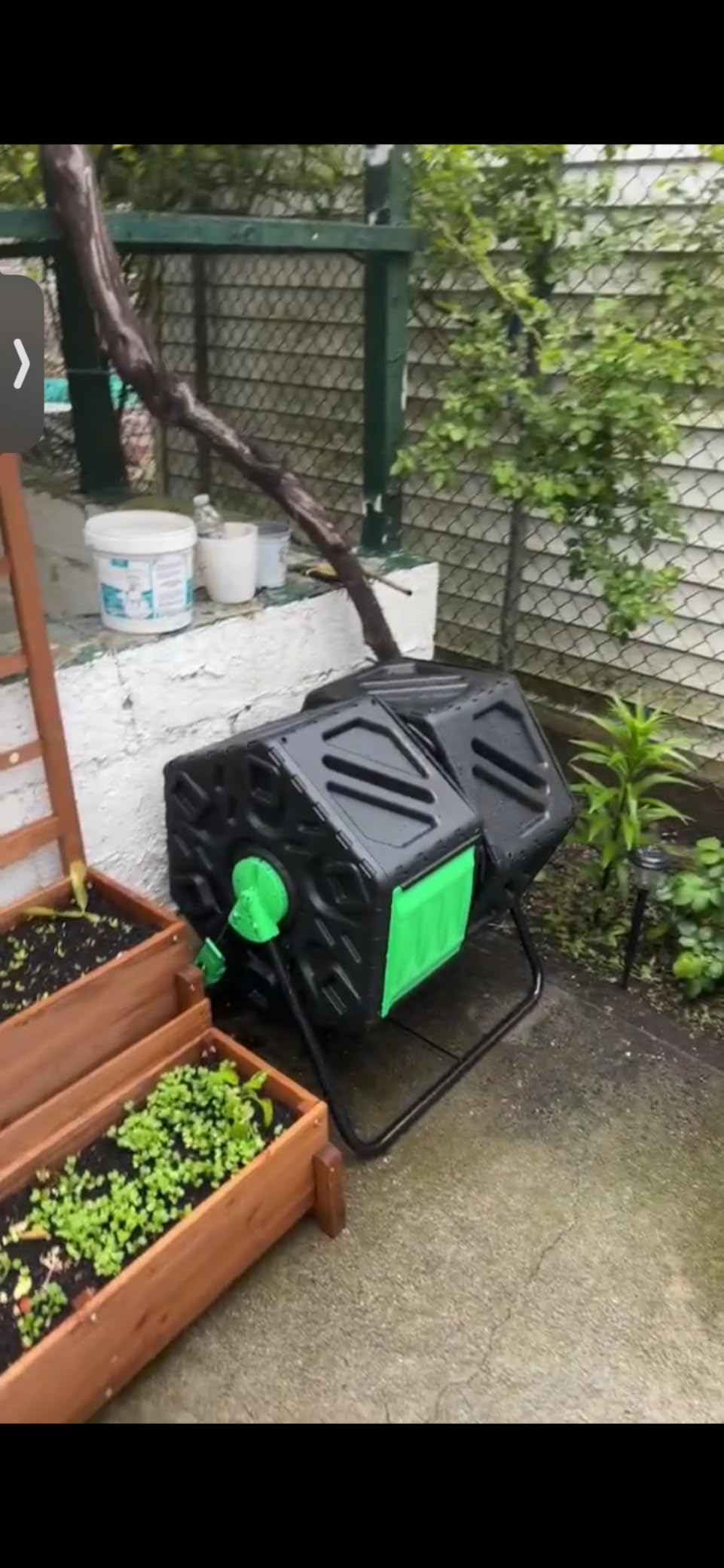 Goplus Compost Bin, 80 Gallon (300 L) Large Outdoor Composting Box w/Top Flip Latch-on Lid, Bottom Exit Door, BPA Free Material, Grass Food Trash Composter Barrel for Garden Yard, Easy Assembly customer photo 1