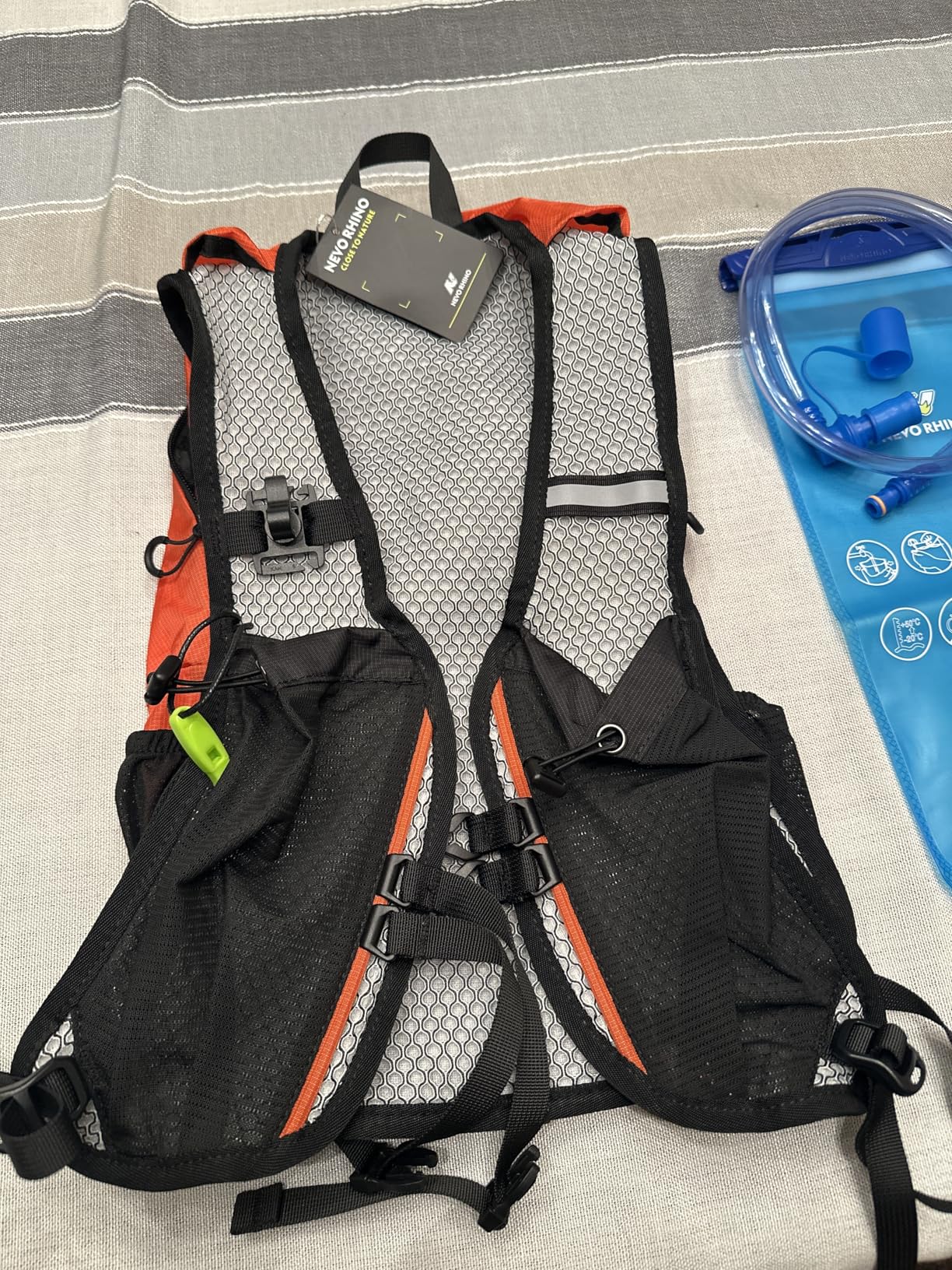 Lightweight Hydration Backpack, Running Backpack with 2L Water Bladder, Hydro Water Daypack for Cycling Hiking Rave for Men Women customer photo 1