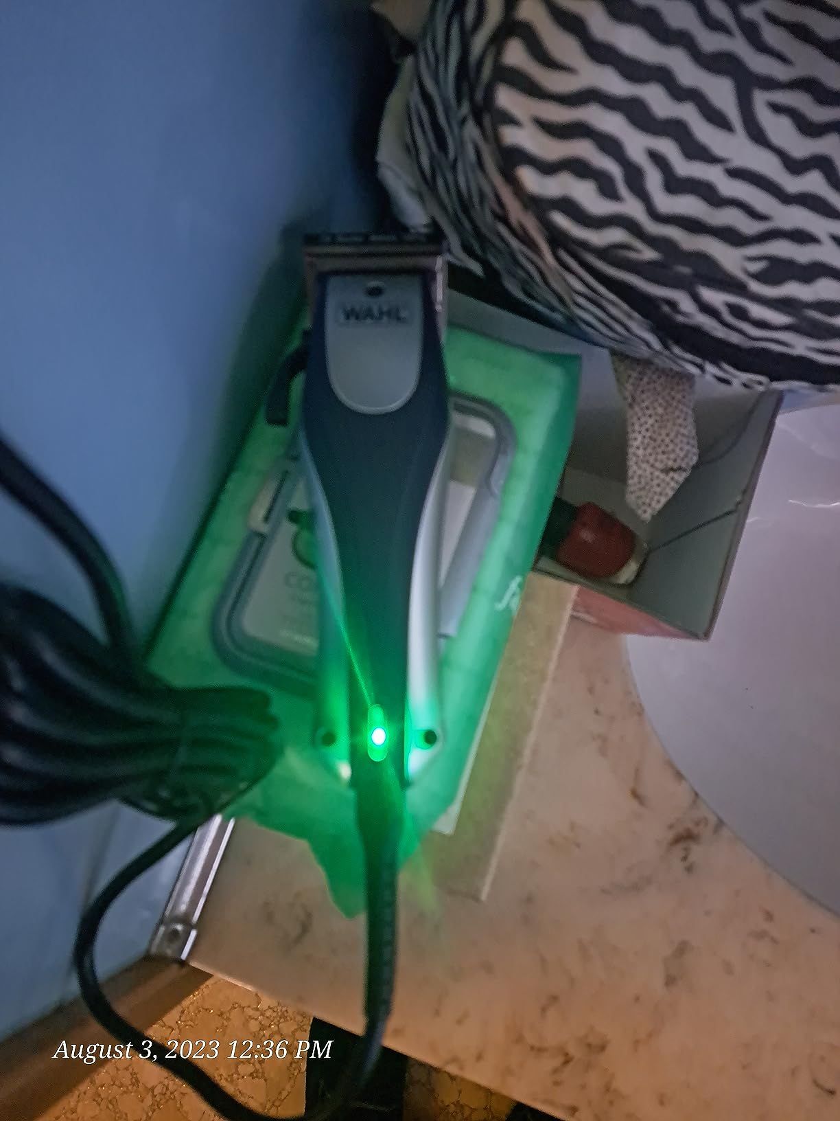 Wahl Lithium Ion Pro Rechargeable Cordless Hair Clippers for Men, Woman, & Children with Smart Charge Technology for Convenient at Home Haircutting - Model 79470 customer photo 2