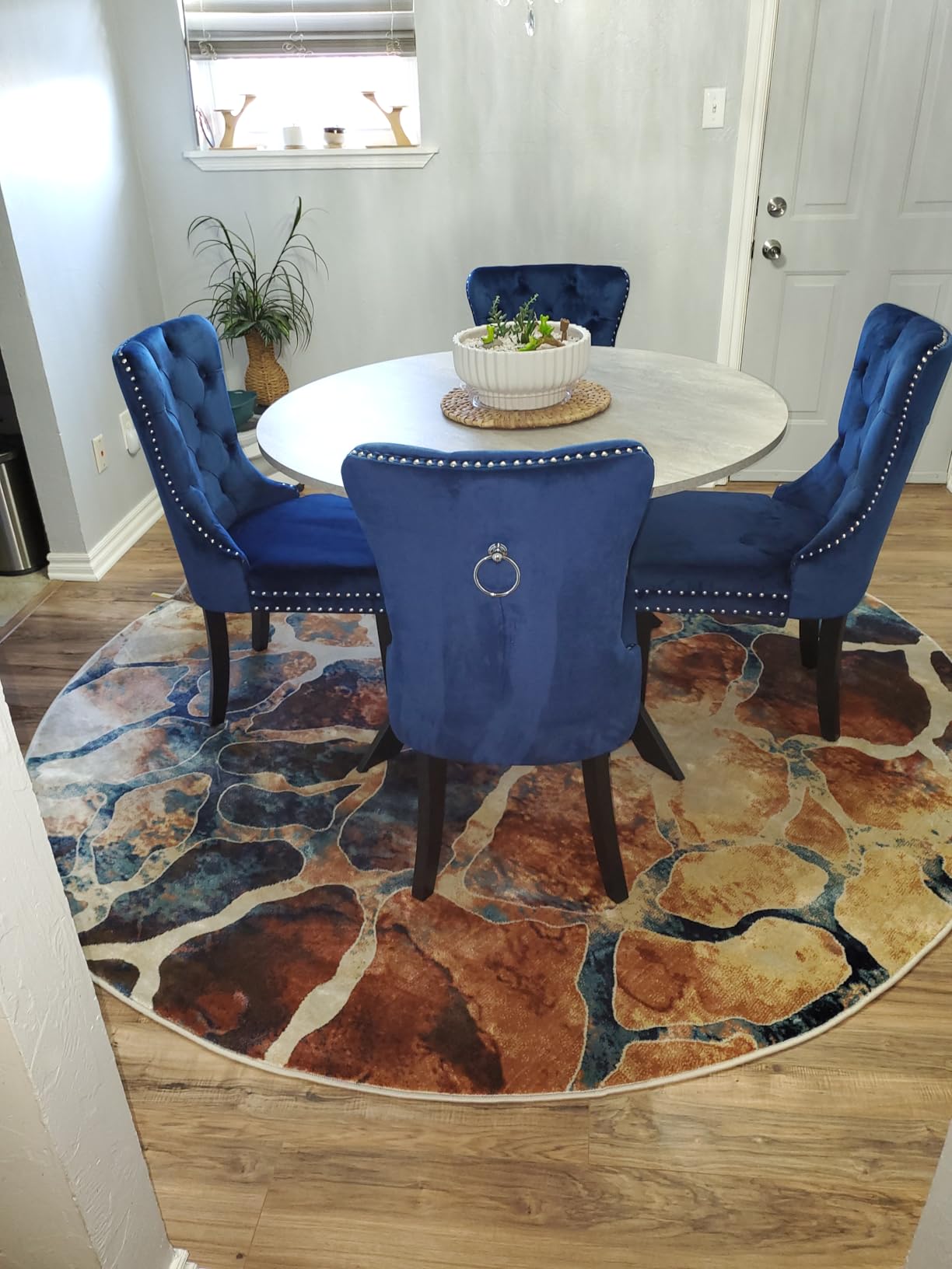KCC Velvet Dining Chairs Set of 4, Upholstered High-end Tufted Dining Room Chair with Nailhead Back Ring Pull Trim Solid Wood Legs customer photo 1