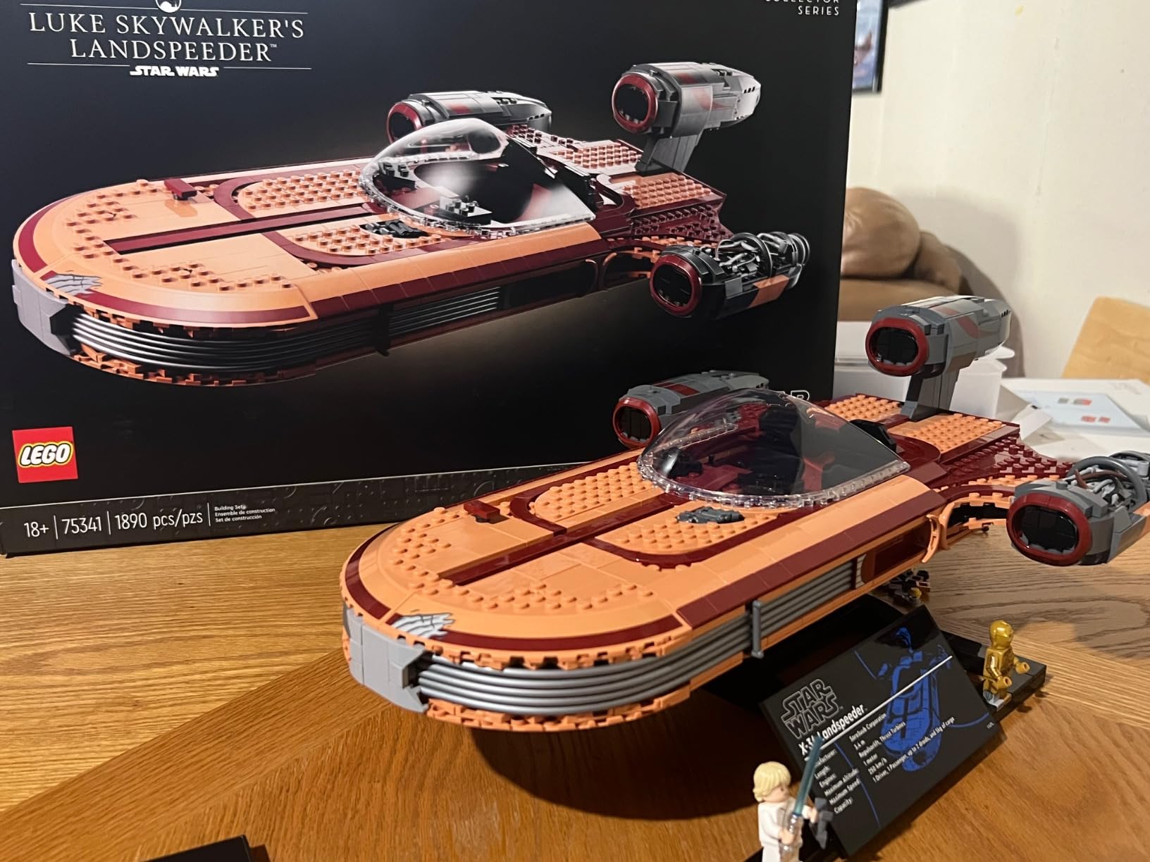 LEGO Star Wars Luke Skywalker's Landspeeder Ultimate Collector Series (75341) - Building Kit for Adults customer photo 1