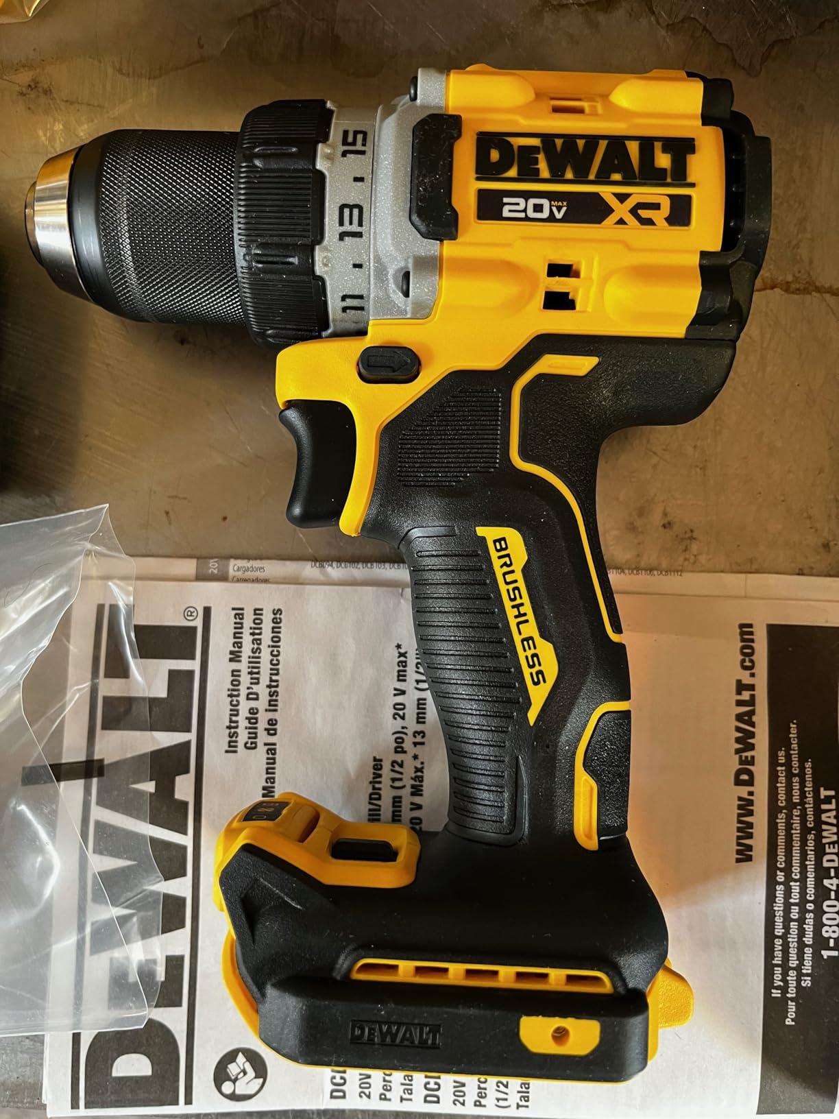 DEWALT 20V MAX XR Cordless Drill/Driver Kit, Brushless, Compact, with 2 Batteries and Charger (DCD800D2) customer photo 1