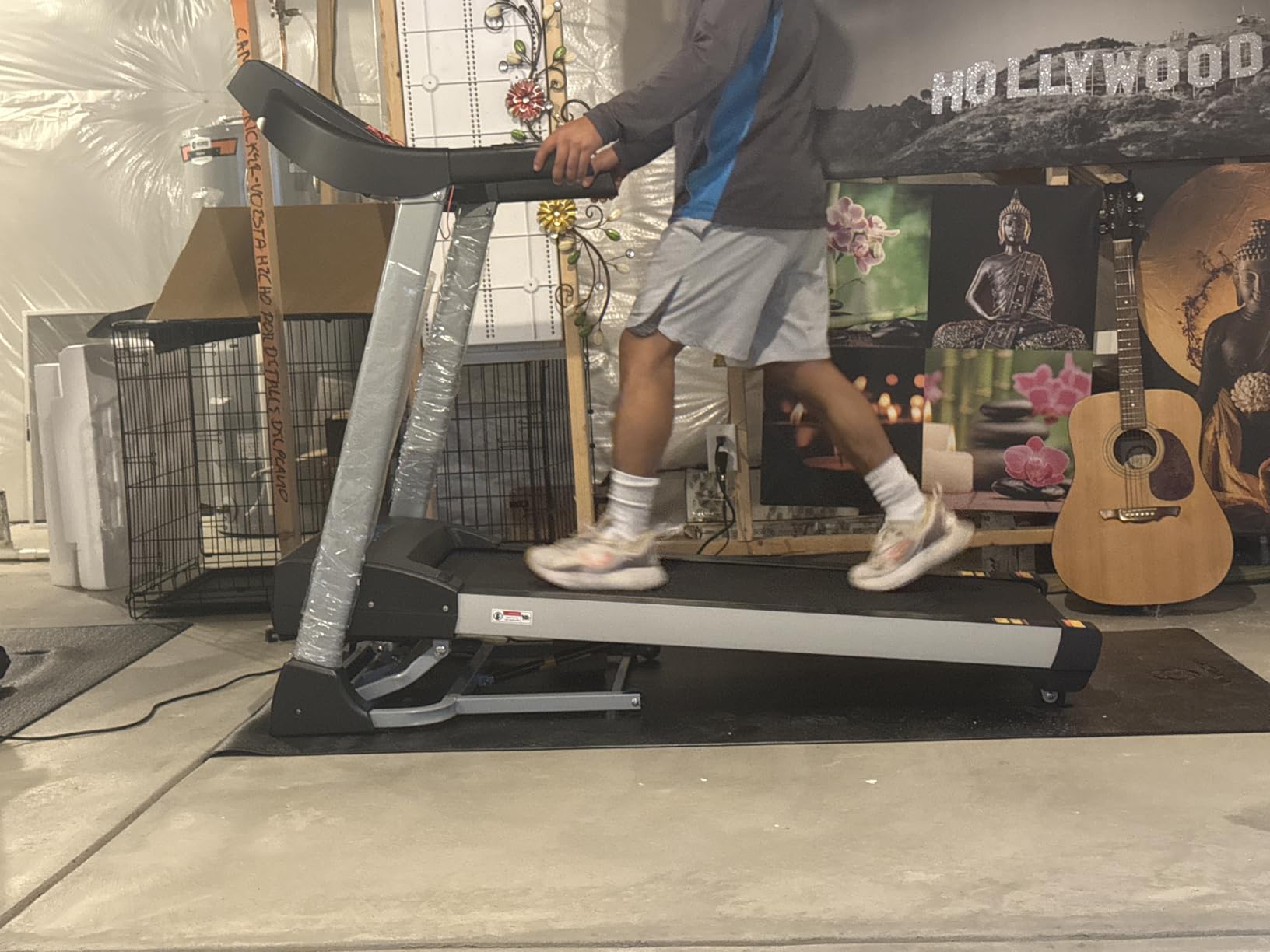 BORGUSI Treadmill with 15% Auto Incline - 350 LBS Capacity, 3.5HP Electric Folding Treadmill Up to 10MPH Speed customer photo 1