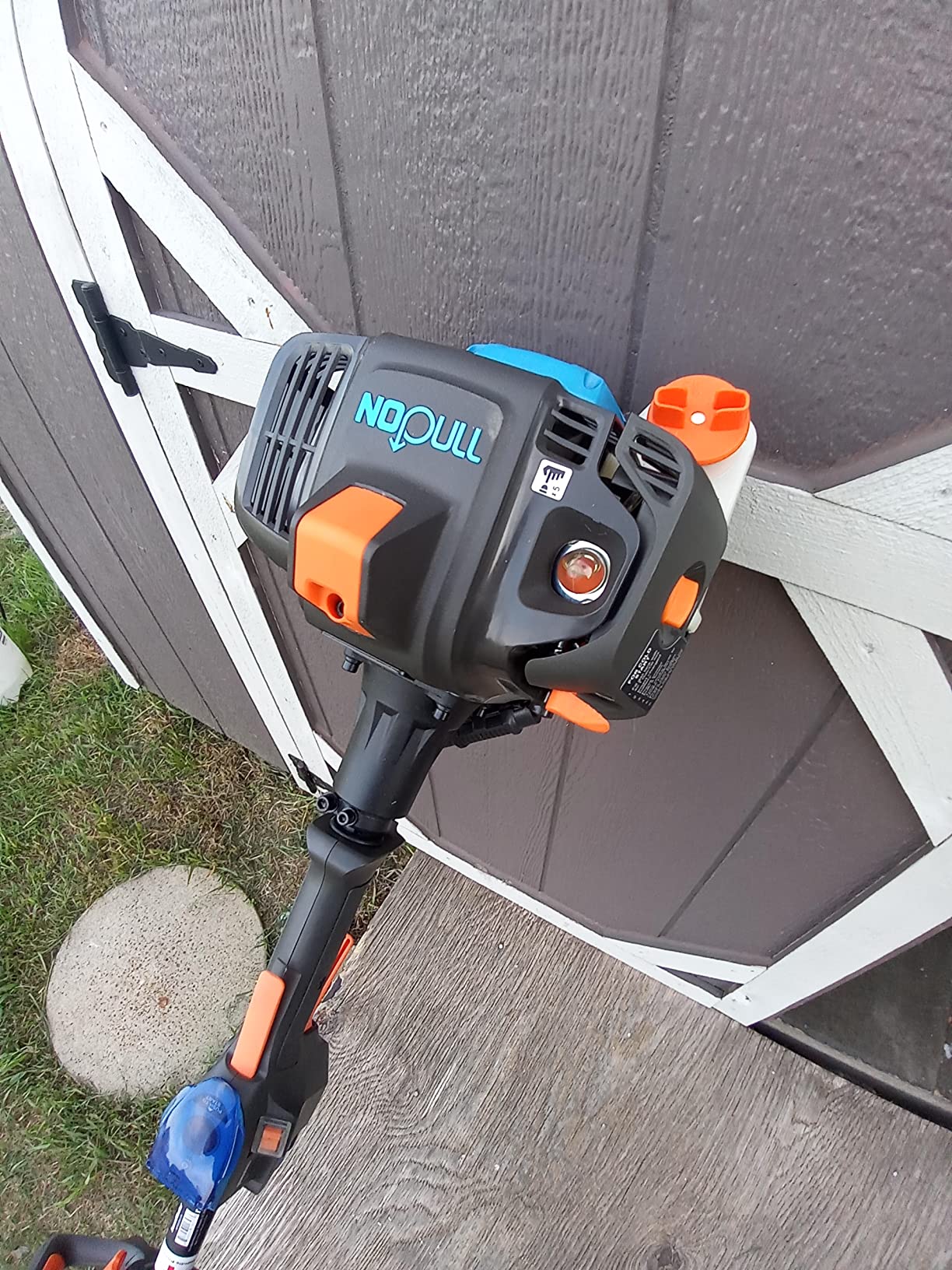 LawnMaster NPTGSP2617A No-Pull Gas Grass Trimmer with Electric Start 26cc 2 Cycle 17-Inch customer photo 1