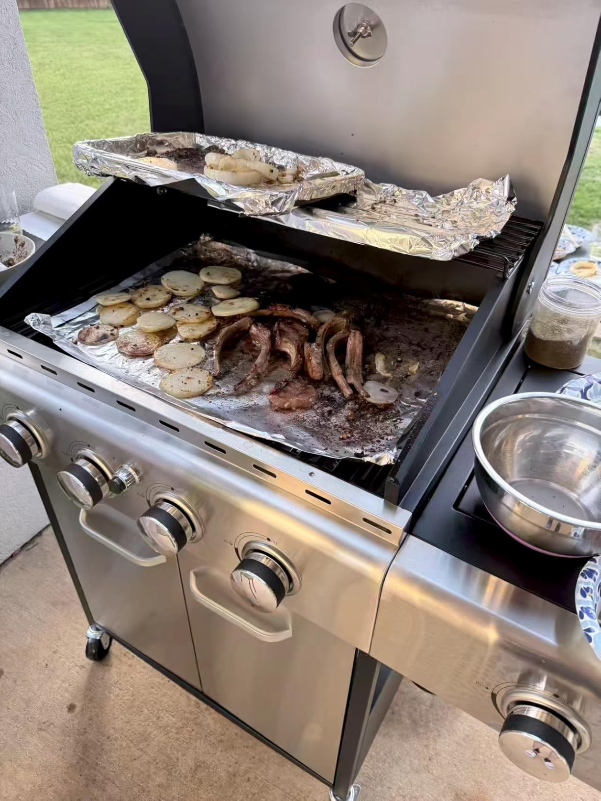 Captiva Designs 4-Burner Propane Gas BBQ Grill with Side Burner & Porcelain-Enameled Cast Iron Grates, 42,000 BTU Output Stainless Steel Grill for Outdoor Cooking Kitchen and Patio Backyard Barbecue customer photo 2