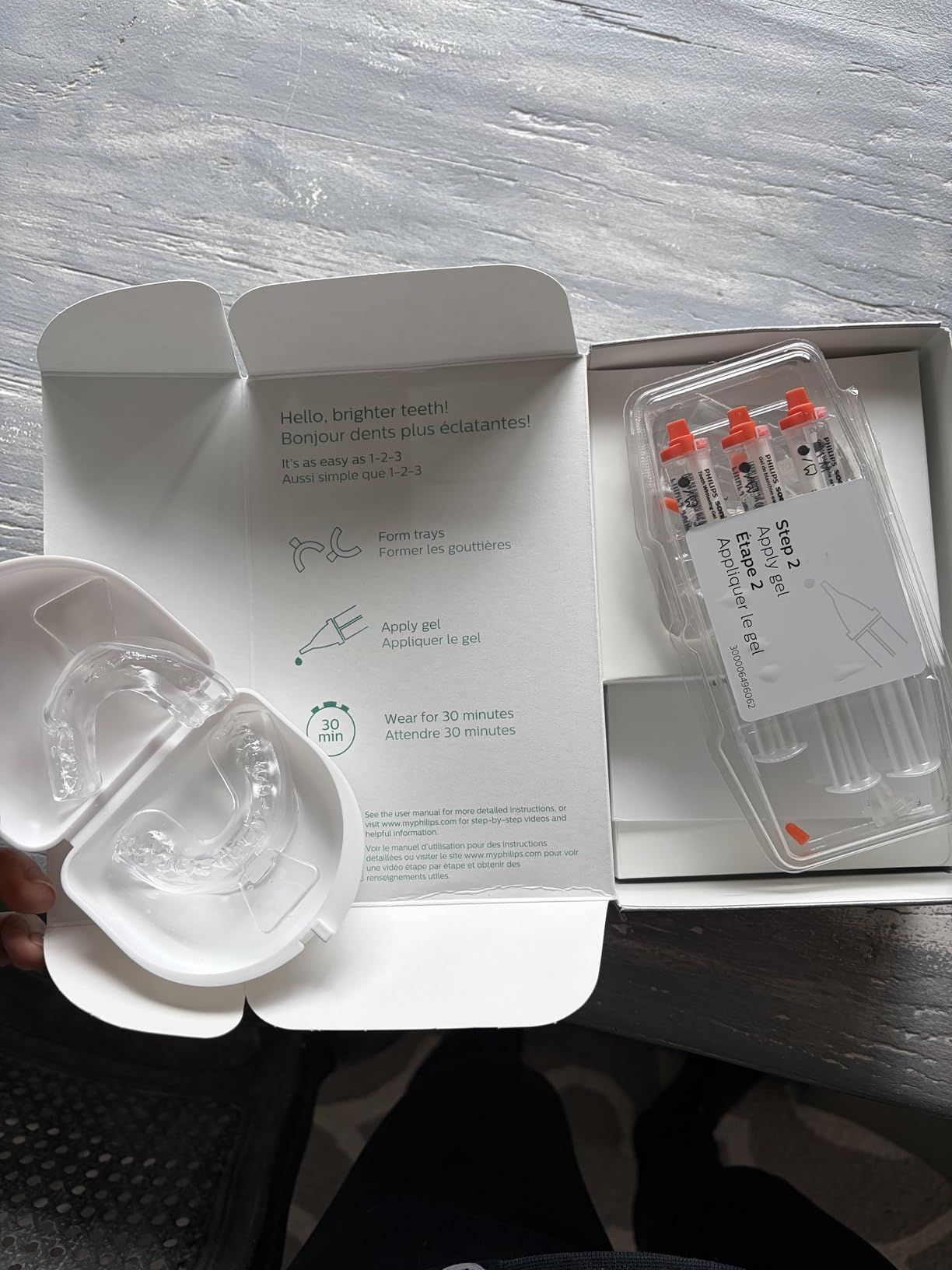 Philips Sonicare Teeth Whitening Kit, Clinically Proven to Whiten up to 4 Shades, Low Tooth Sensitivity, 9 Treatments, 2 Customizable Mouth Trays, Teeth Whitening at Home, DIS132/63 customer photo 1