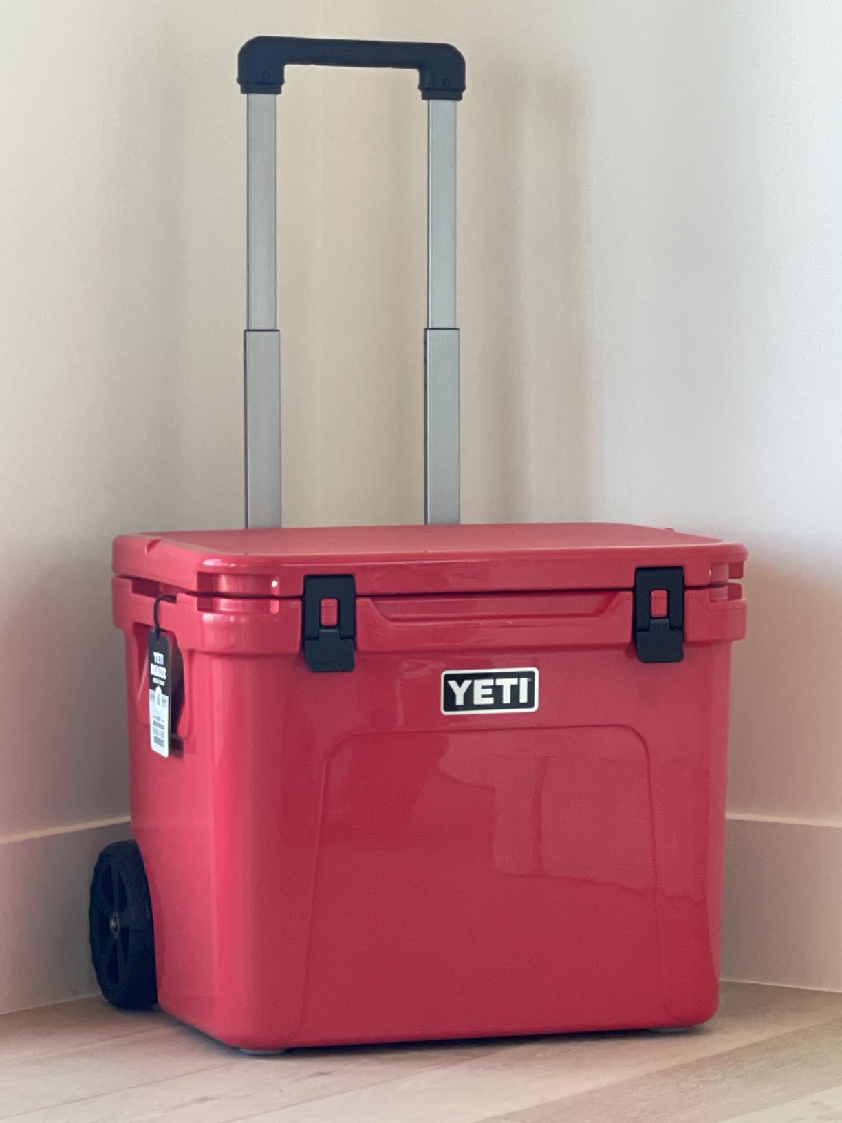 YETI Roadie 60 Wheeled Cooler with Retractable Periscope Handle customer photo 2