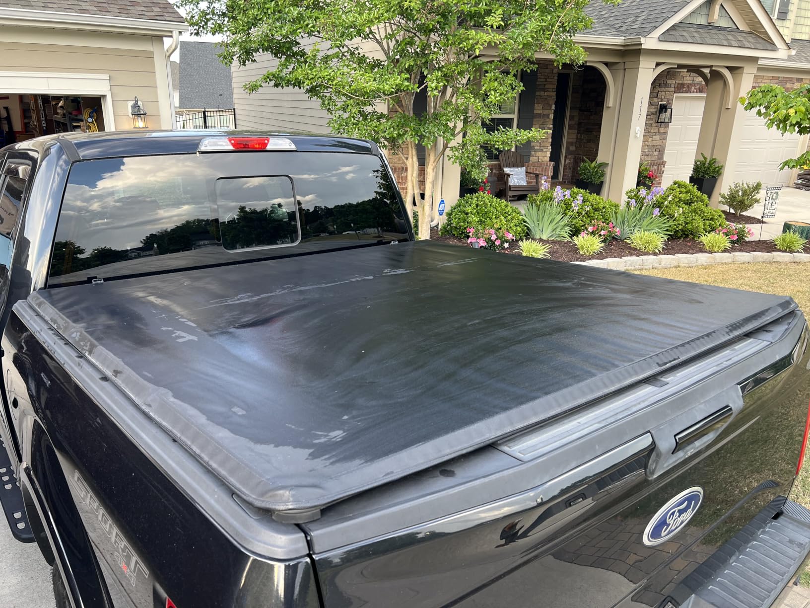 Tyger Auto T3 Soft Tri-fold Truck Bed Tonneau Cover - 2021-2026 Ford F-150 Lightning 5.5ft Bed customer photo 2