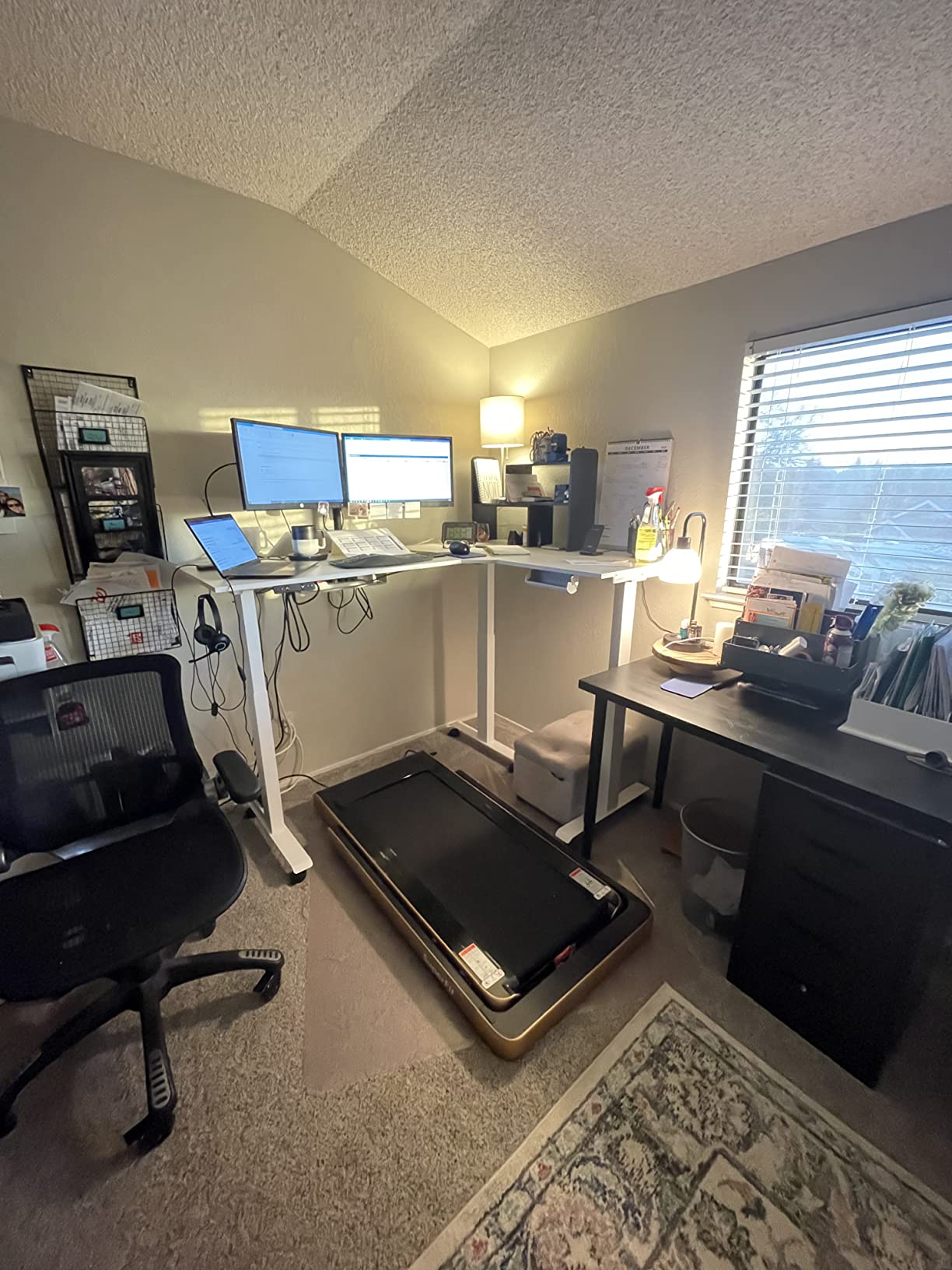 FEZIBO 75 Inches, Supports Over 300lbs, Large L Shaped Standing Desk, Electric Height Adjustable L Shaped Desk, Suitable for Home Office, Rustic Brown Top/Black Frame customer photo 2