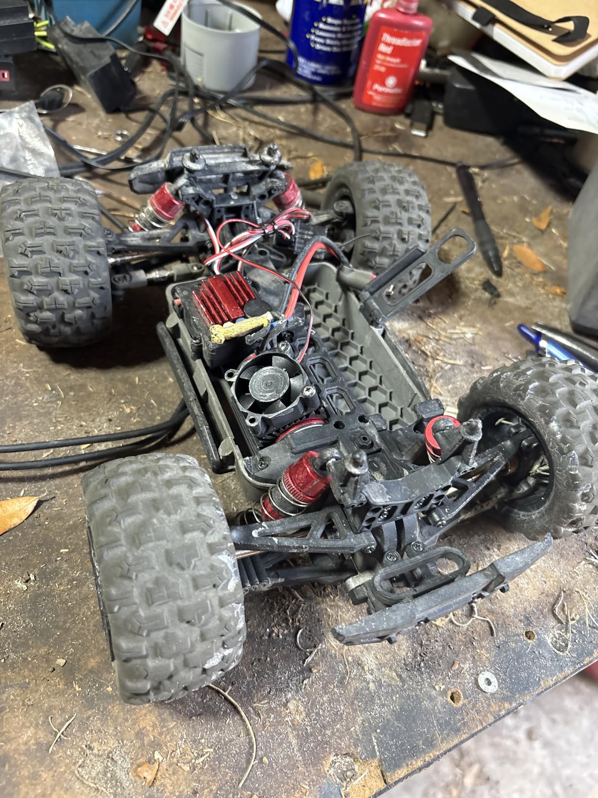 HYPER GO H16BM 1/16 RTR Brushless High Speed Electric 4X4 Off-Road Fast RC Car, Max 42mph, RC Truck, Remote Control, 2 Lipo Batteries for Adult, Compatible with 3S Lipo customer photo 1