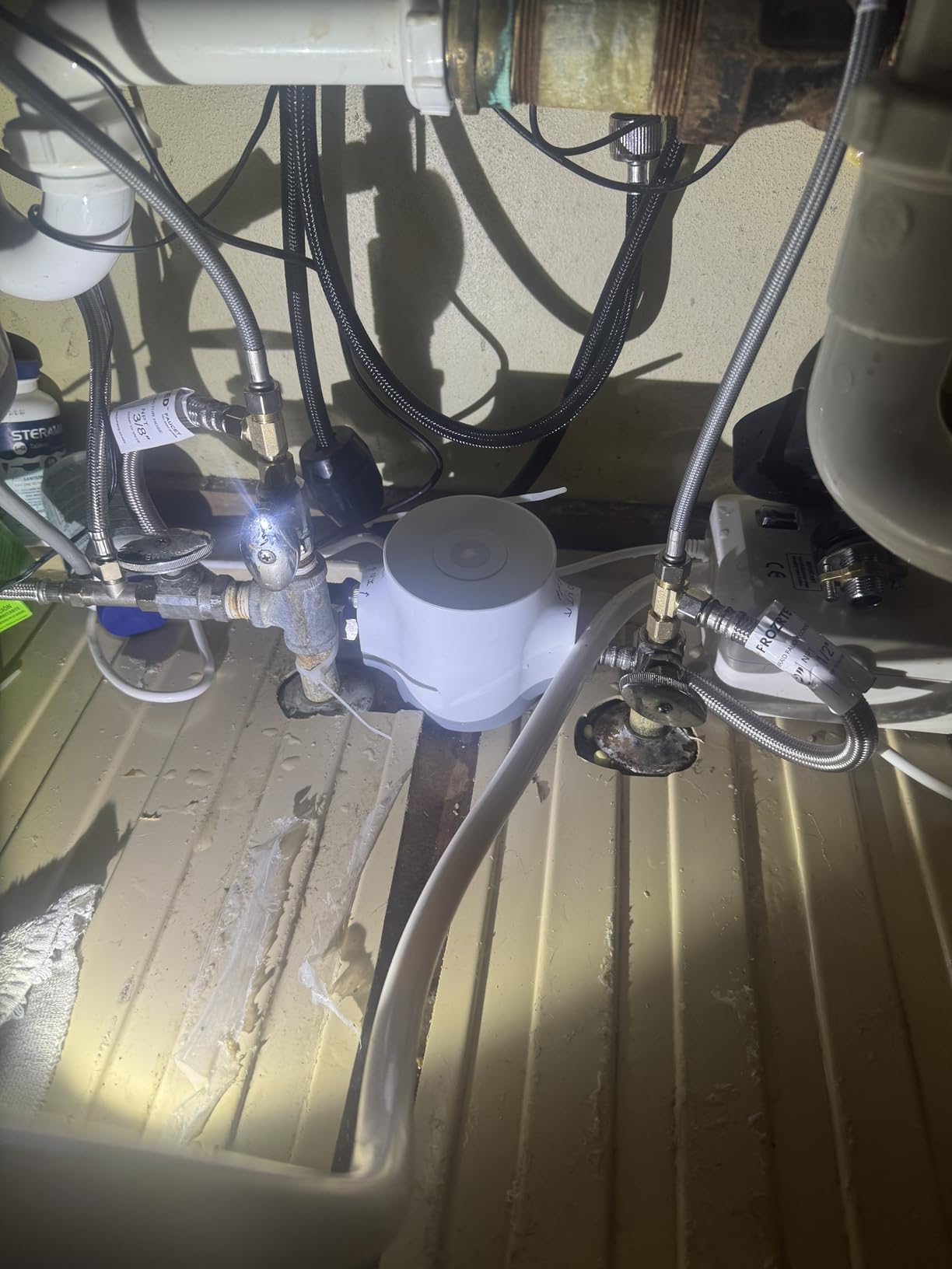 Smart Instant Hot Water Recirculating Pump System NSF/ANSI 61 & 372 for Tanked, Tankless Water Heater 3 speed Bulit-in Thermostat Recirculating Pump for Water Heater Extremely Quiet HBS24-12 customer photo 2