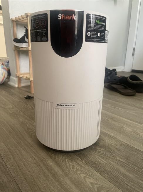 Shark Air Purifier for Home, Clean Sense, for Bedroom, Nursery, Home Office, Dorm, HEPA-Exceeding Filter, Captures Pollutants, Pet Dander, Dust, Odor, Smoke, and More, HP102PET, White customer photo 1