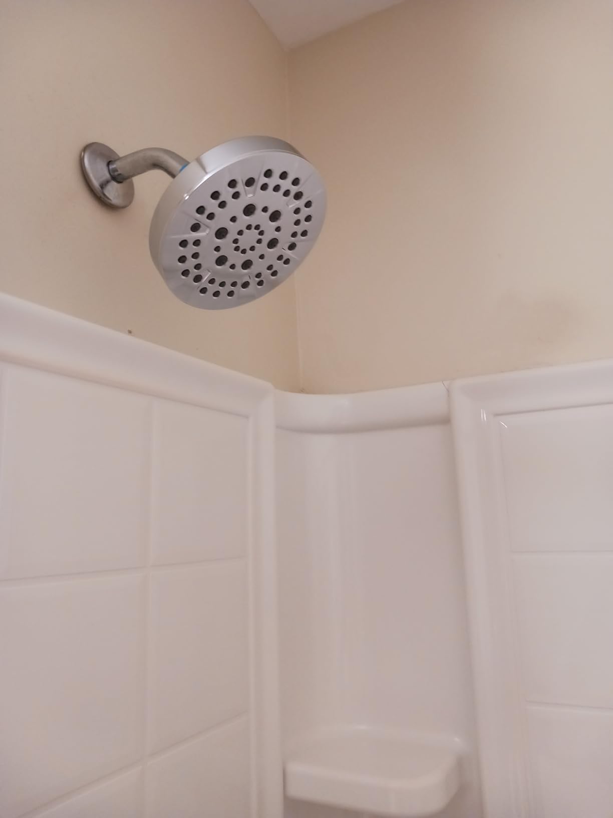 Delta 6-Setting Chrome Shower Head with High Pressure Spray, 6 Inch Round Shower Head, Showerheads, 1.75 GPM Flow Rate, Chrome 52535 customer photo 2