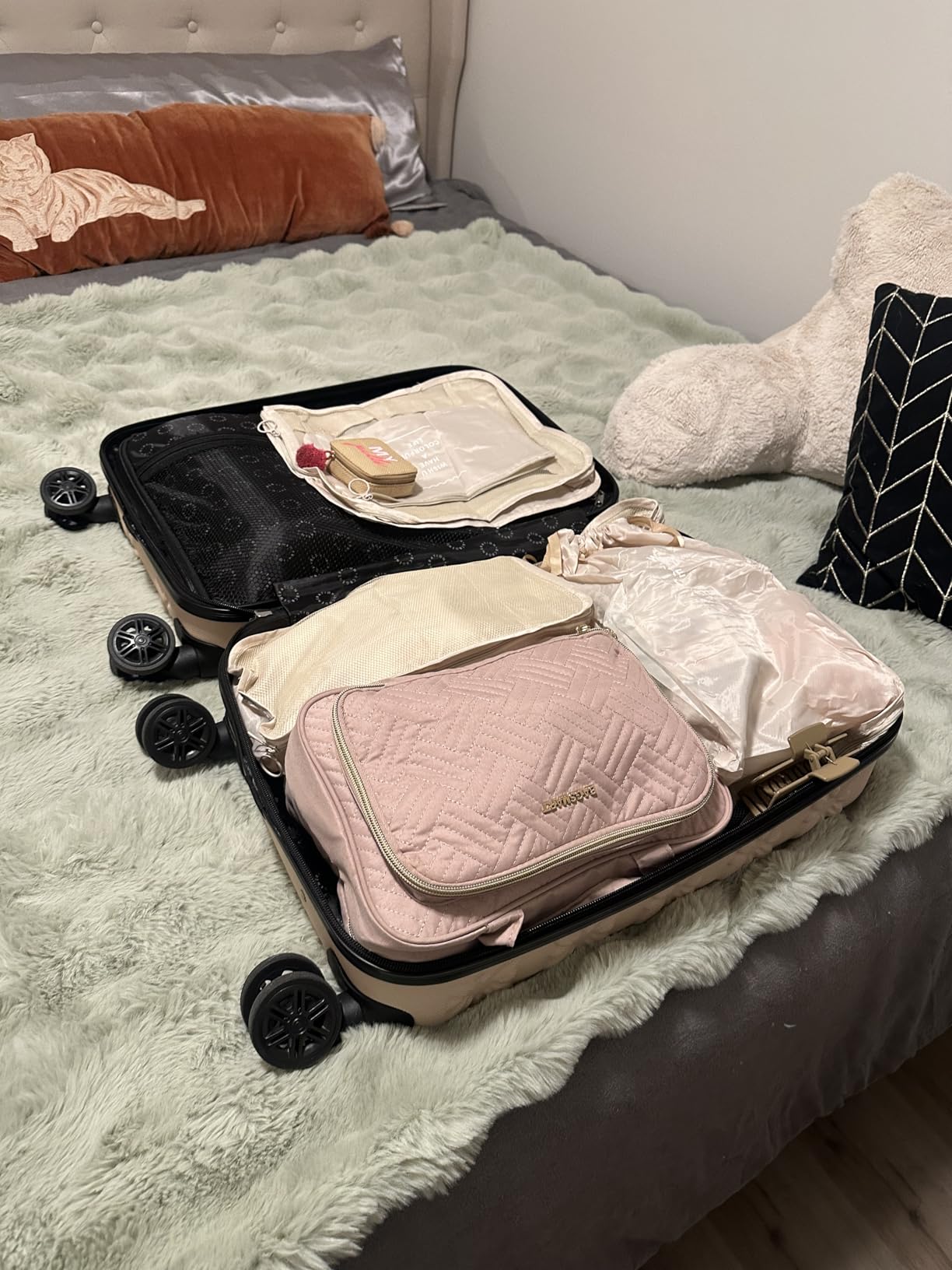 LANSKLBD 8 Set Packing Cubes for Suitcases Travel Luggage Packing Organizers,Travel Accessories Essentials Luggage Organizer with Shoe/Tioletry/Laundry Bag customer photo 2