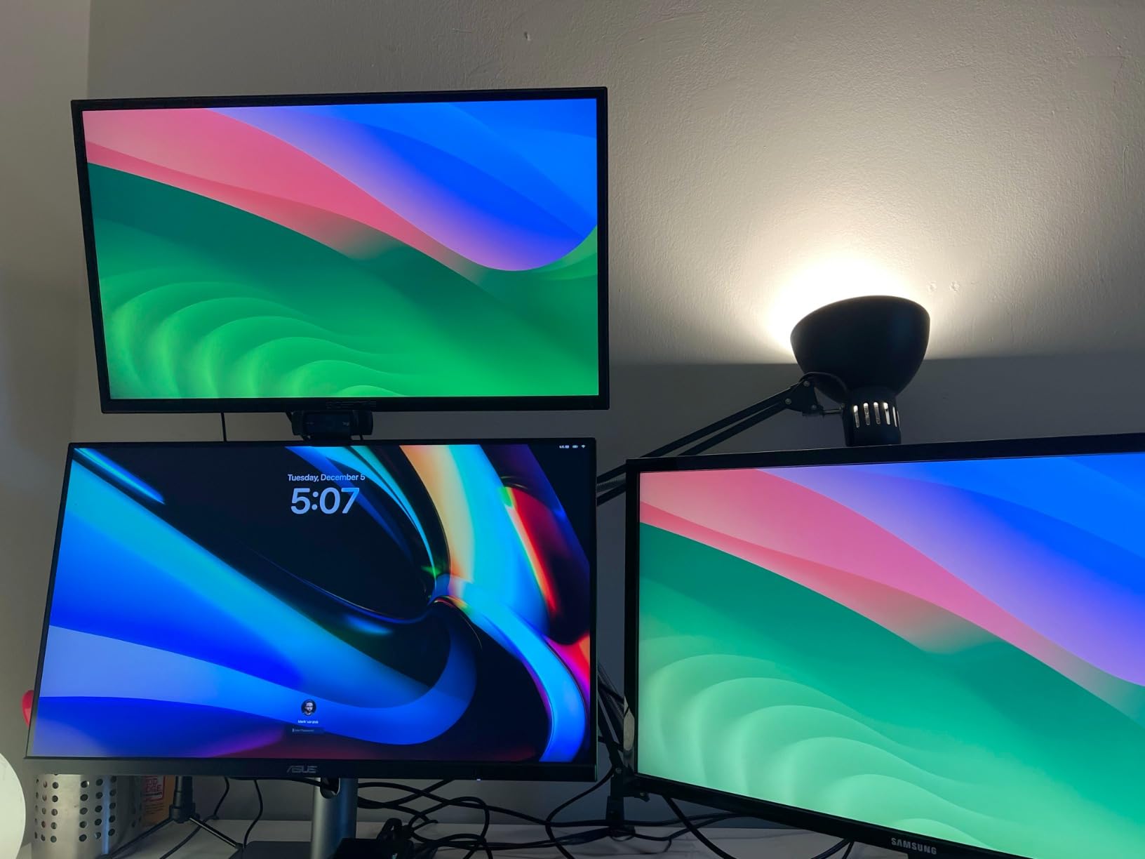 ASUS ProArt Display 27 inch 4K HDR Professional Monitor (PA279CRV) - IPS, UHD (3840 x 2160), 99% DCI-P3/Adobe RGB, Delta E less than 2, Calman Verified, USB-C PD 96W, DisplayPort, Daisy-Chain, Ergonomic, 3yr Warranty customer photo 2