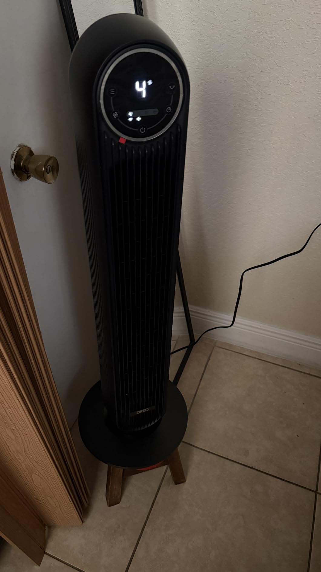 DREO Tower Fan for Bedroom, 25ft/s Smart Standing Fans, 90° Oscillating Floor Fan with 4 Modes, 4 Speeds, 8H Timer, 28dB, Bladeless, Remote, Works with WiFi Voice Control customer photo 2