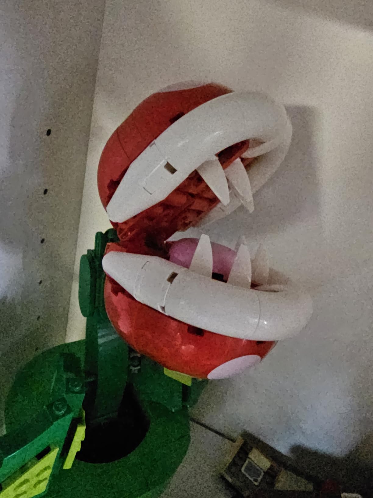 Super Mario Piranha Plant Building Sets for Adults - Mario Collectible for Men & Women, Ages 18+ Years - Gift for Birthdays - Bedroom, Home Office, or Book Shelf Decor - 71426 customer photo 2