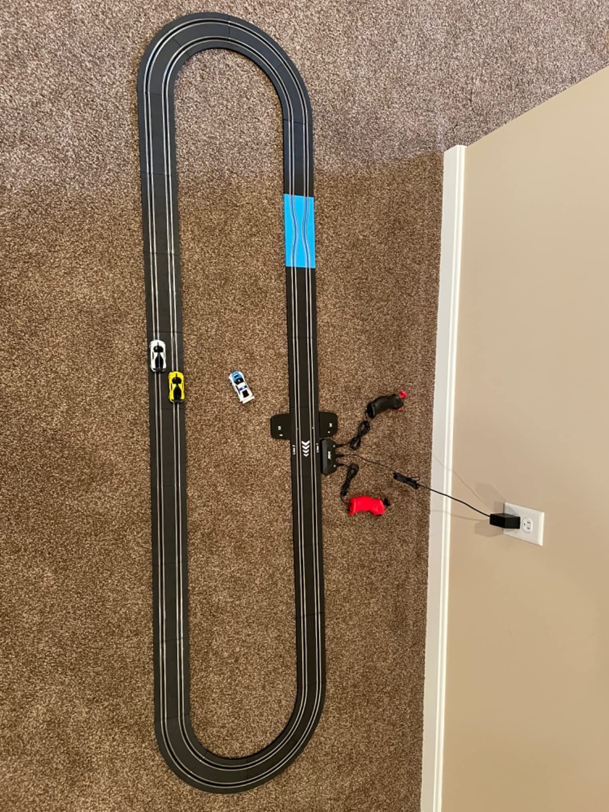 AGM MASETCH High Speed Series Tram Dual Track Set, Track with 4 Vehicles Official Licensed Slot/car Racing, Comes with 2 Hand Controls and Track Parts and a Lap Counter customer photo 2