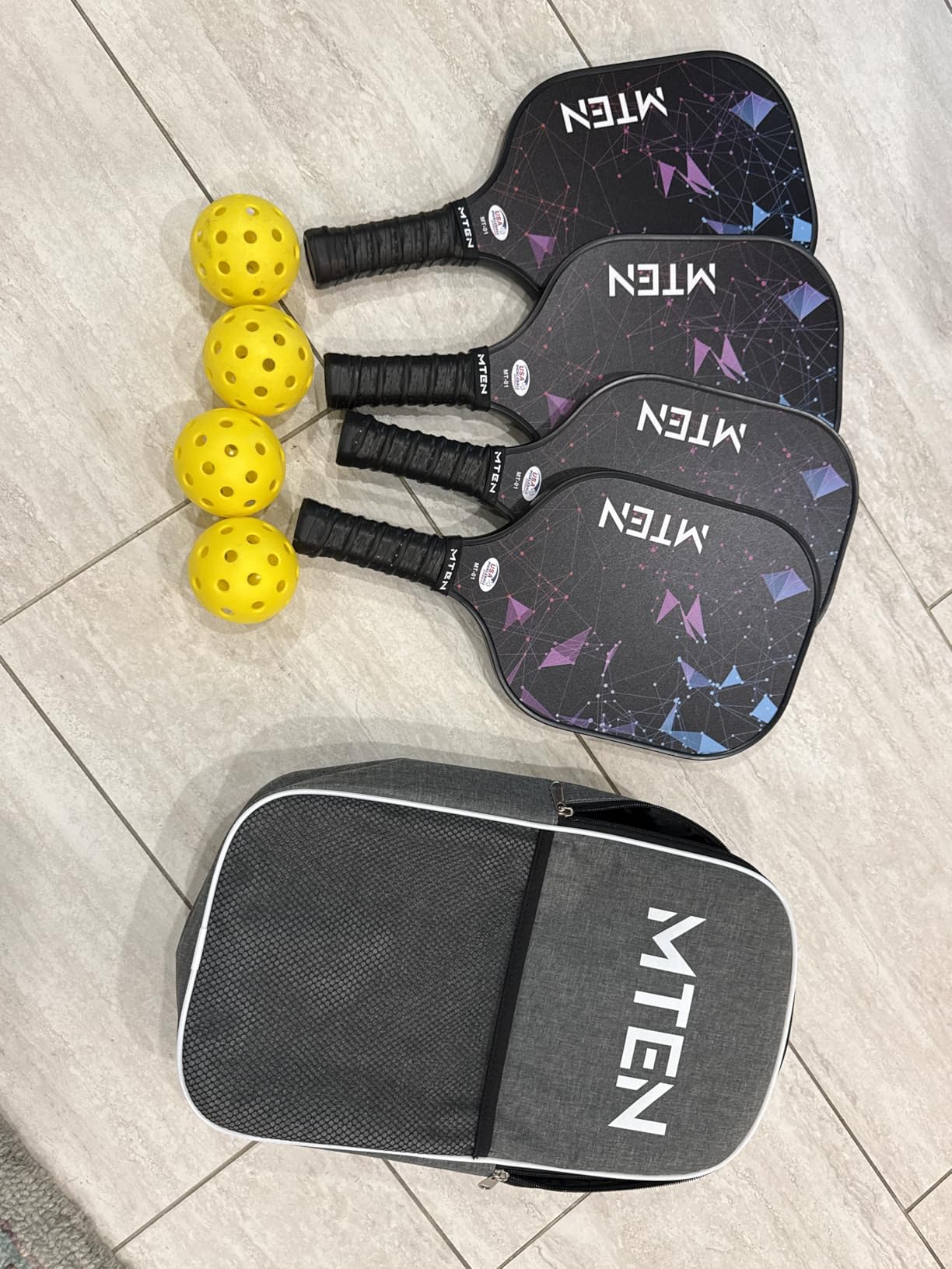 Pickleball Paddles Set of 2 or 4, or Single Paddle - USAPA Approved Fiberglass Surface Pickleball Rackets Set for Men & Women customer photo 1
