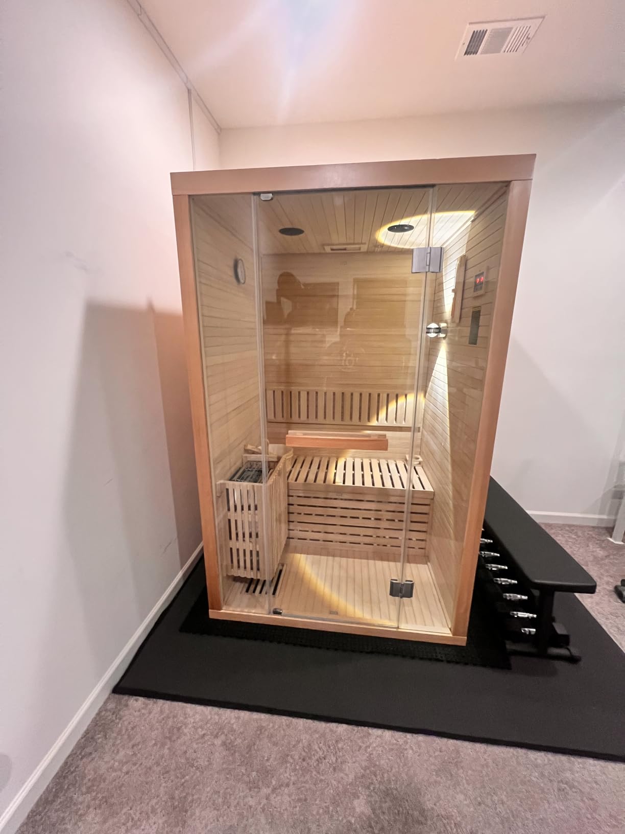 Infrared Sauna, Far Infrared Saunas for Home, Low EMF 1 Person Sauna Indoor Sauna Room Dry Sauna with Red Light Therapy Bluetooth Speakers Fast Heating Easy Assembly 1020W/110V 31.5*31.5*63 IN customer photo 1
