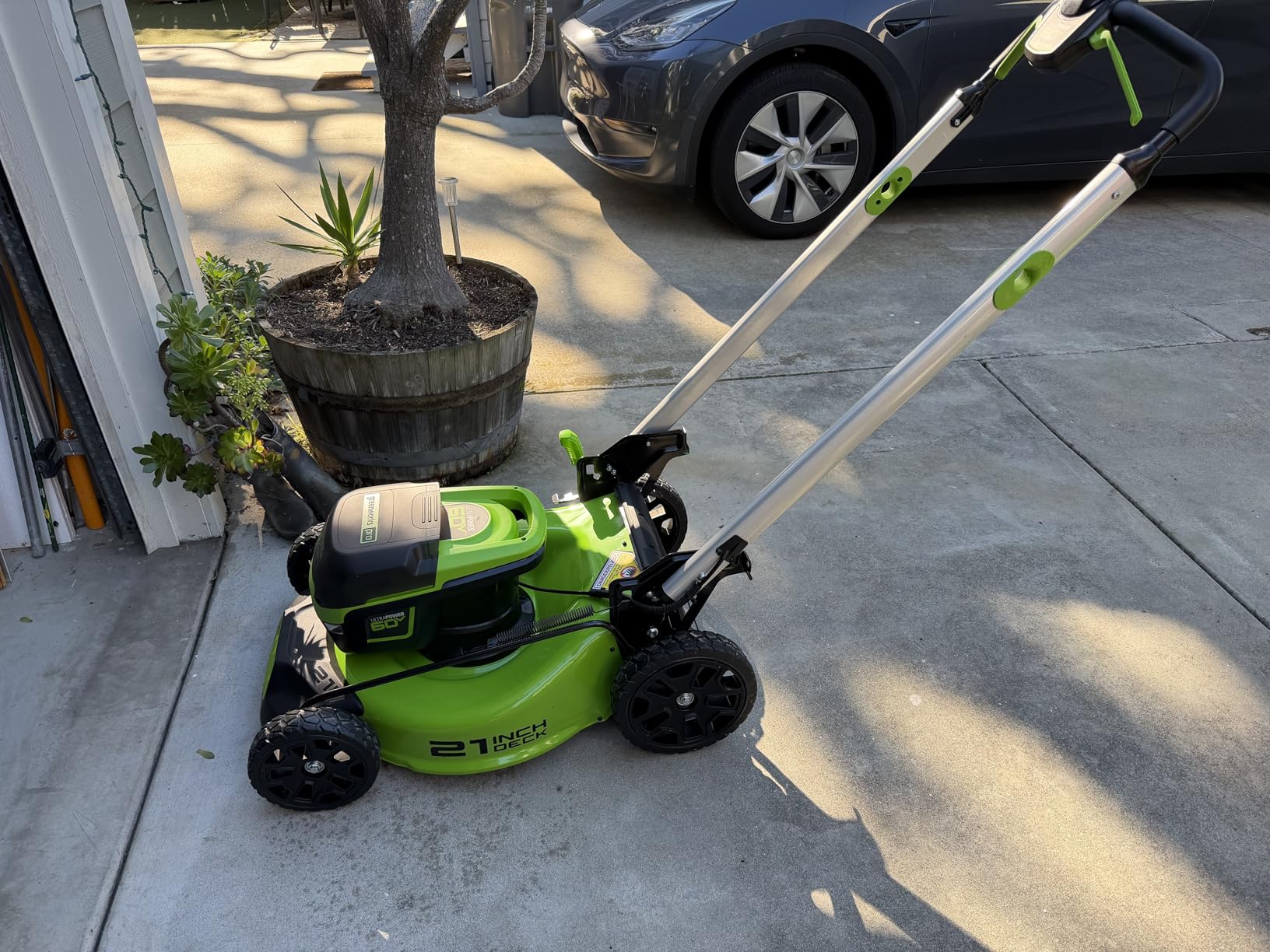 Greenworks 60V 21