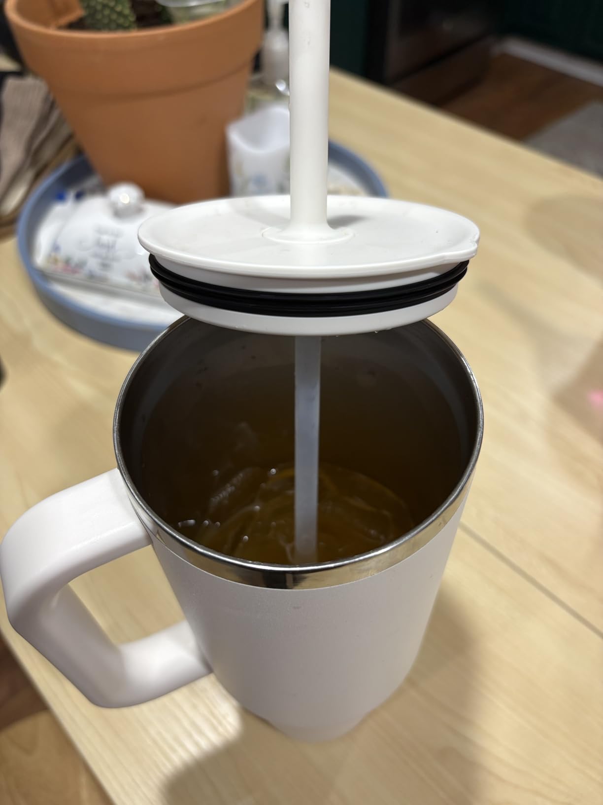 Hydro Flask Travel Tumbler with Handle, Lid and Straw - Insulated Stainless Steel in 32 Oz Trillium customer photo 2