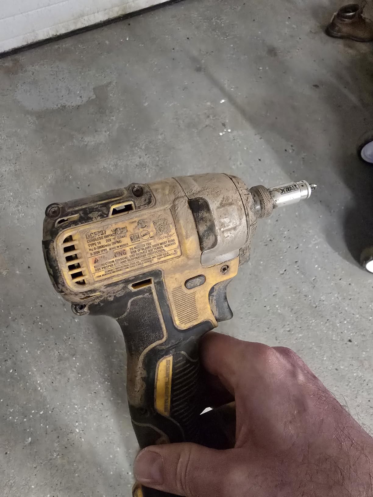 DEWALT 20V MAX Cordless Drill and Impact Driver, Power Drill Brushless 2-Tool Power Tool Combo Kit, Includes 2 Batteries, Charger and Bag (DCK277D2) customer photo 1