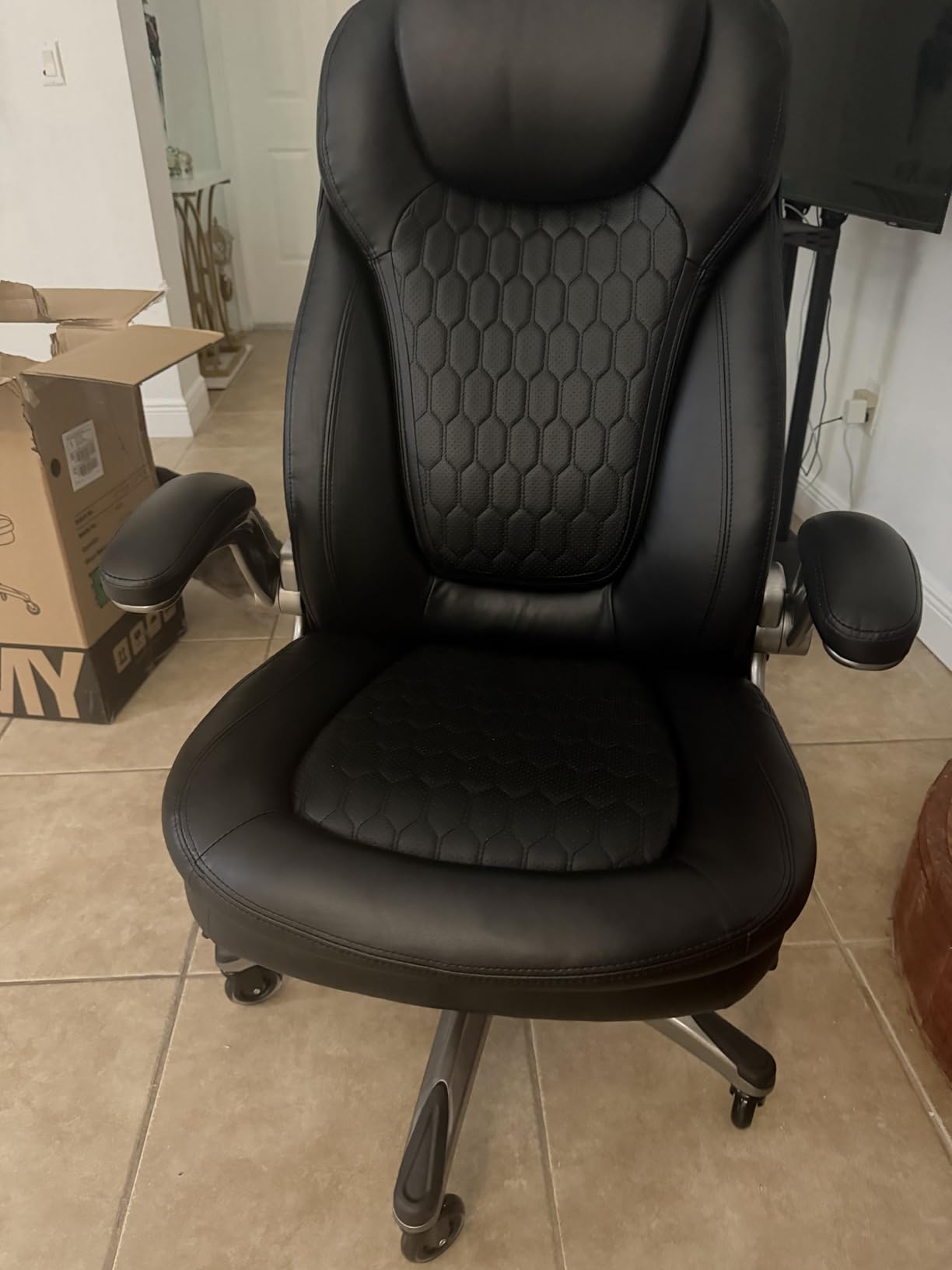 Executive Office Chair-Ergonomic Computer Desk Chair, High Back Leather Chair with Padded Flip-up Arms, Swivel Home Office Chair Upgraded Caster-Black customer photo 1