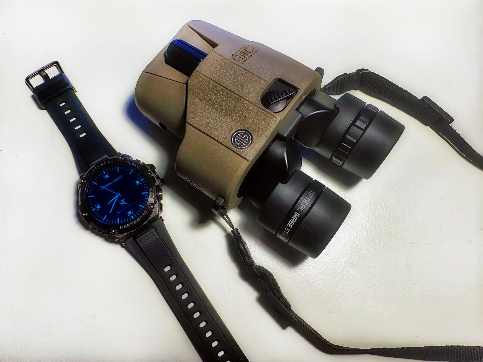 SIG SAUER Zulu6 FDE HDX OIS 16X42mm Waterproof Fog-Proof Portable Roof Prism Binocular with Image Stabilization customer photo 2