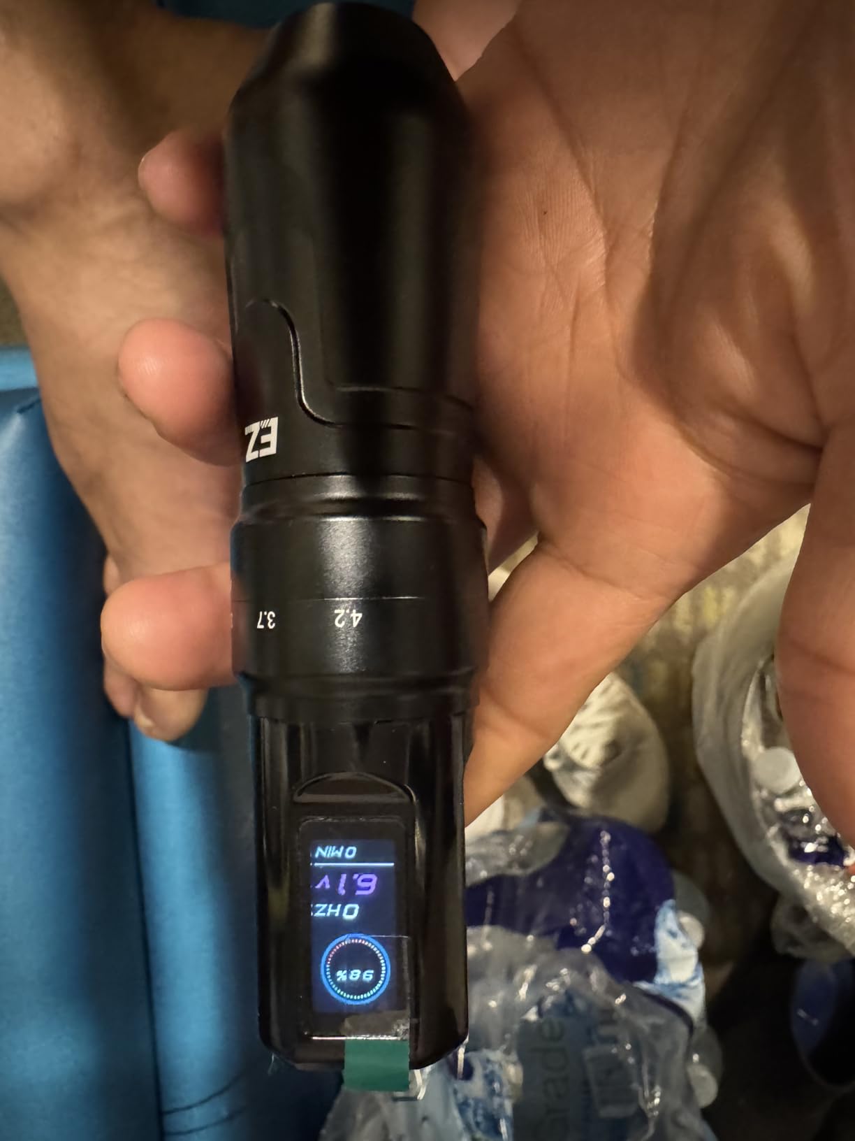 EZ P3 Pro Wireless Tattoo Machine - 6 Strokes 2.0, 2.4, 2.8, 3.3, 3.7, 4.2mm Tattoo Machine Pen with OLED Digital Display 1600mAh Battery Power Tattoo Gun (Matte Black) customer photo 1