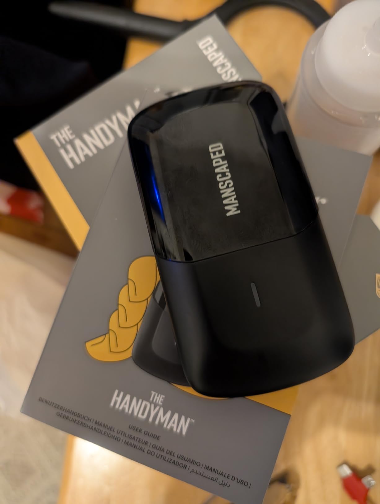 MANSCAPED The Handyman Compact Face Shaver - Portable Men's Travel Facial Hair Groomer, USB-C Rechargeable Razor, Electric Foil Face Shaver, Waterproof, Cordless, Dual-Action SkinSafe Foil Blades customer photo 2