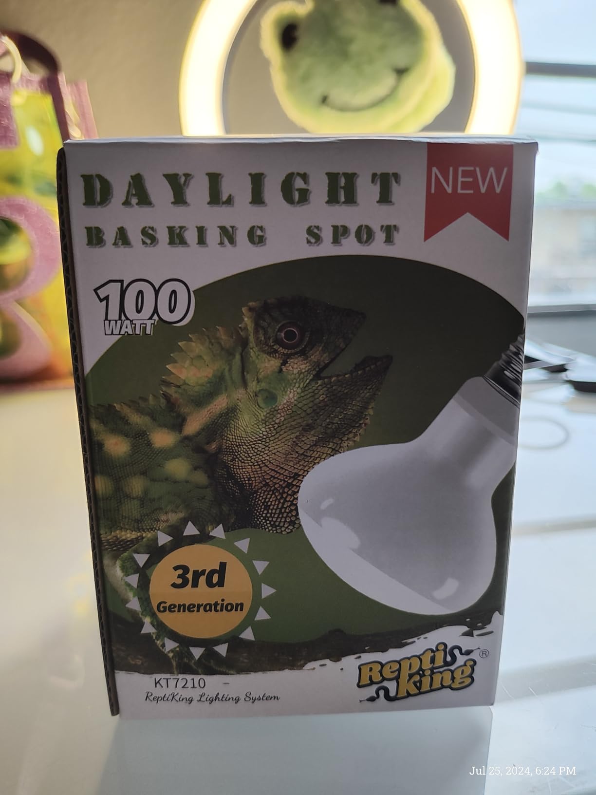 Reptile Heat Bulb Lamp, 2-Pack 100W Daylight Basking Spot, Bearded Dragon/Turtle/Lizard/Gecko Light Bulb, UVA Heat Lamp, Basking Light for Reptiles customer photo 1