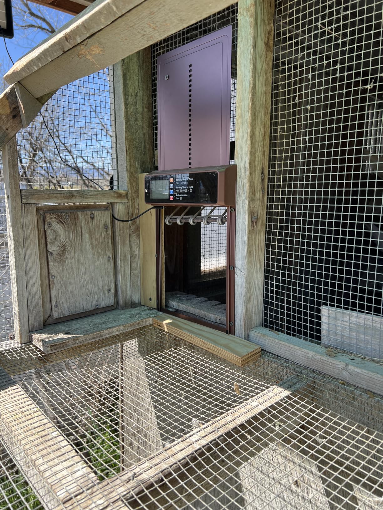 Automatic Chicken Coop Door Solar Powered, LCD Display Automatic Chicken Door with Timer & Light Sensor, Aluminum Alloy Chicken Door with Remote Control & 4 Modes customer photo 2