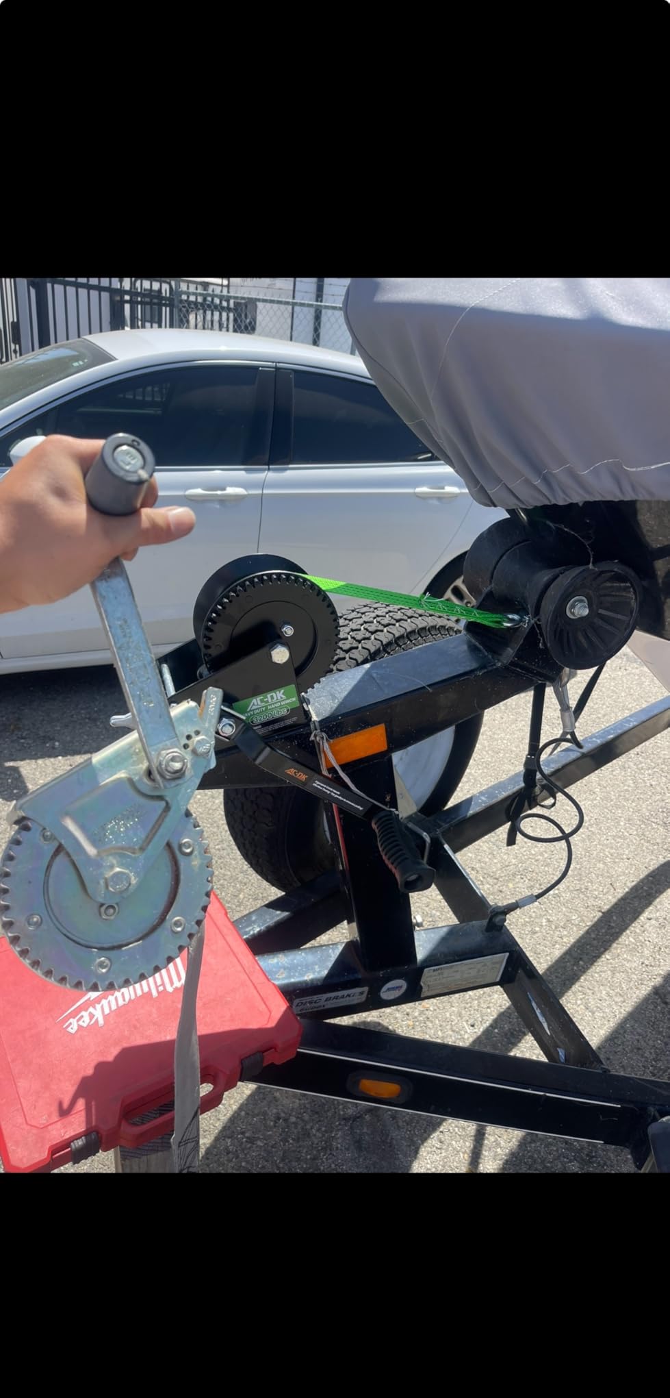 3500lbs Heavy Duty Boat Trailer Winch with 32FT Strap，2-Way Ratchet 4:1/8:1 Gear Trailer Winch，Portable Hand Crank Winch for Boat, Truck, Trailer, RV, ATV, Jet Ski customer photo 2