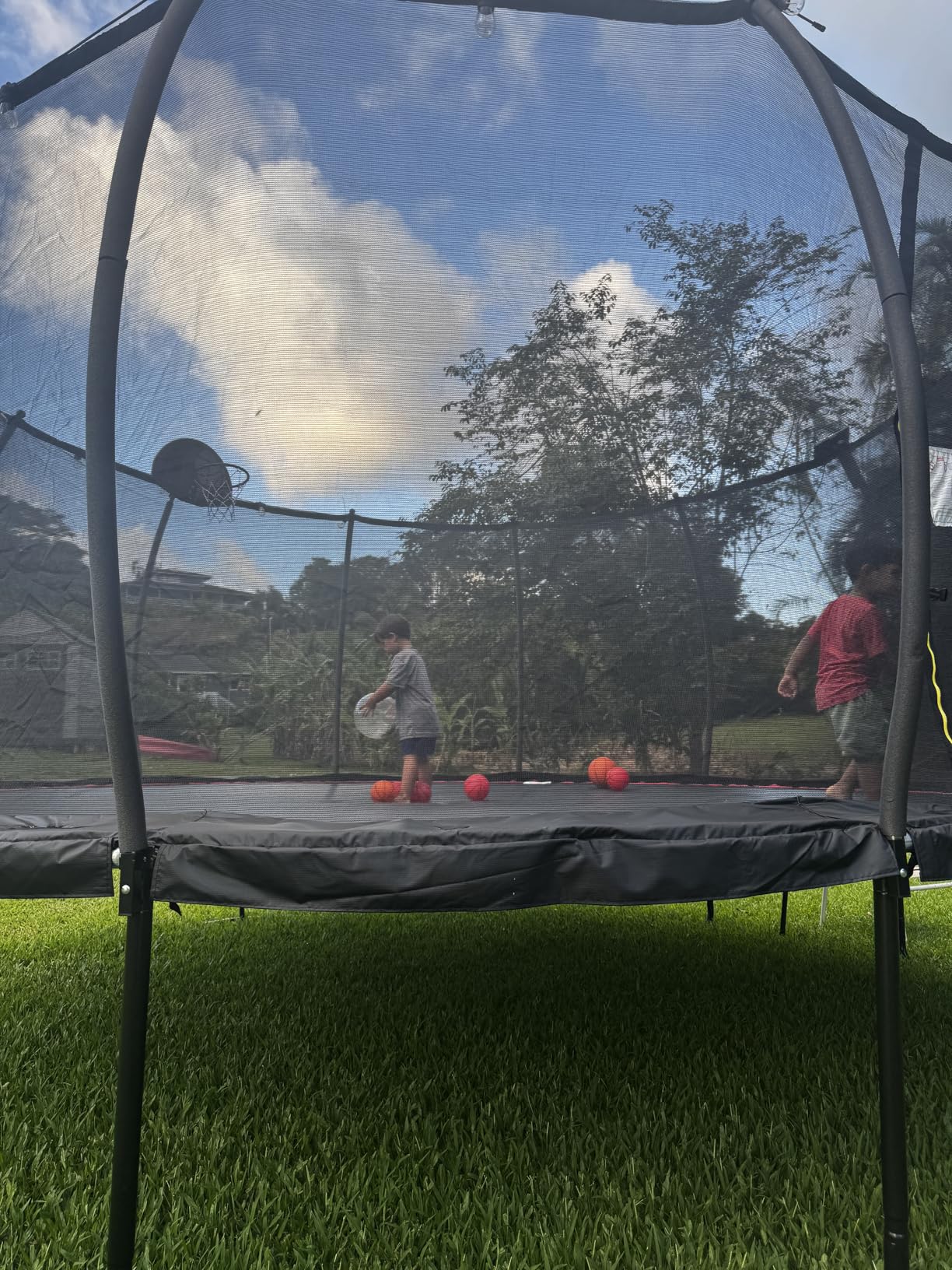 Tatub Large Trampolines Outdoor 10 12 14 15 16FT for Kids and Adults, Outdoor Recreational Pumpkin Trampolines with Curved Poles and Safety Enclosure Net, Basketball Hoop, Ladder customer photo 2
