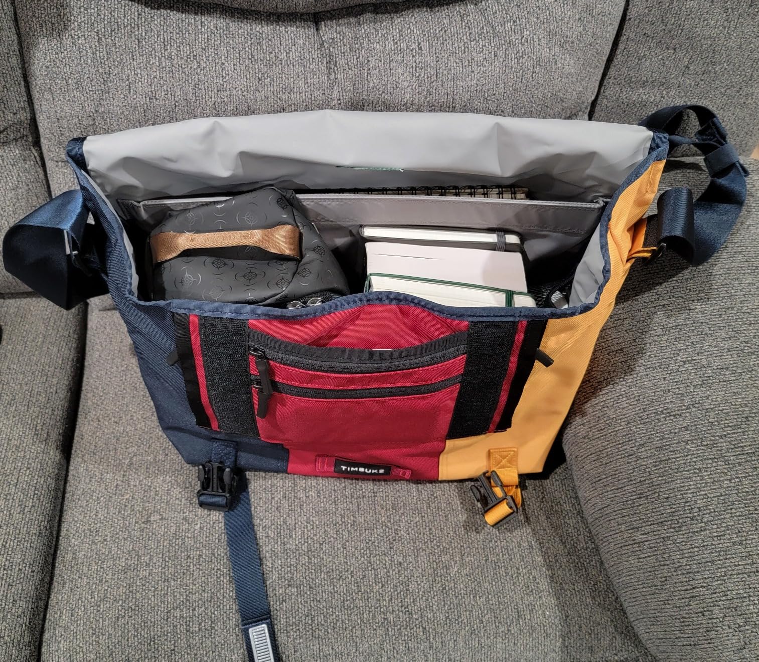 Timbuk2 Classic Messenger Bag - Durable, Water-Resistant, fits 13