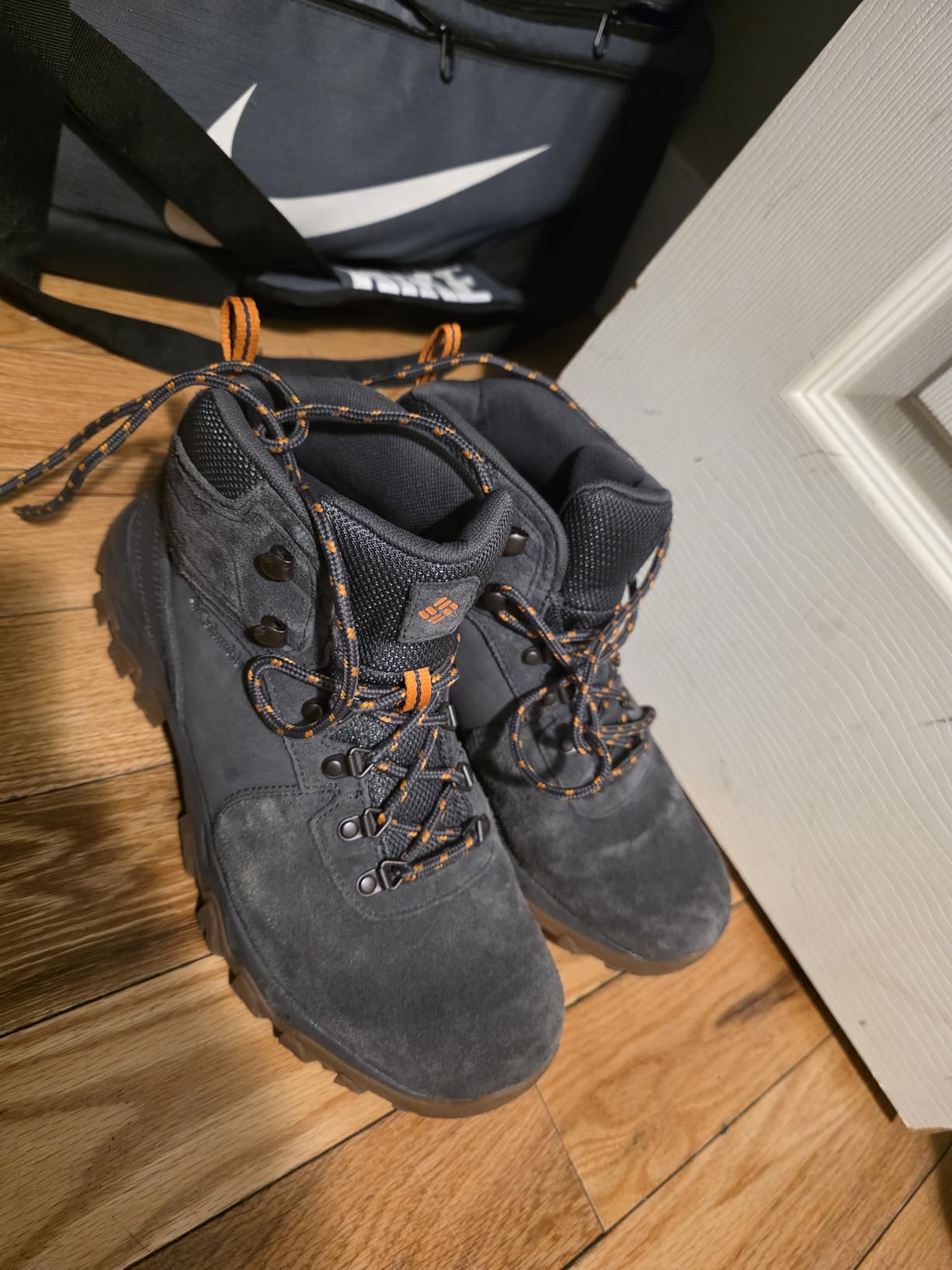 Men's Newton Ridge Plus II Suede Waterproof Hiking Boot customer photo 1