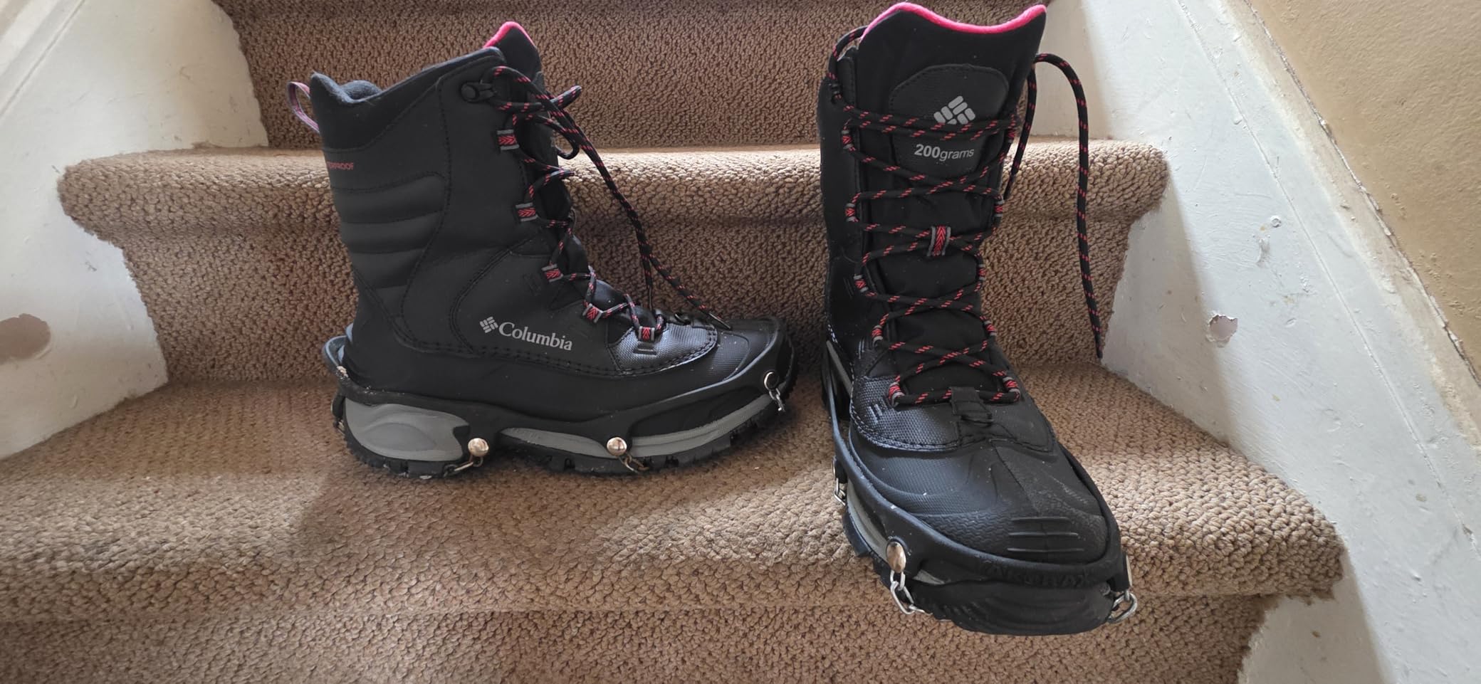 Columbia Men's Bugaboot III Snow Boot customer photo 2