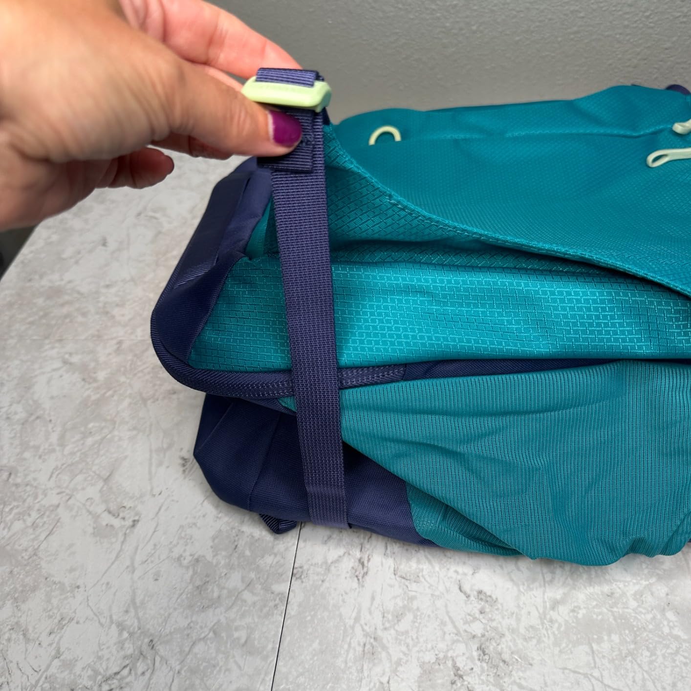 Osprey Daylite 44L Carry-On Travel Pack - Lightweight, Durable Backpack with Streamlined Design - Versatile, Spacious Bag for Weekend Trips or Business customer photo 2