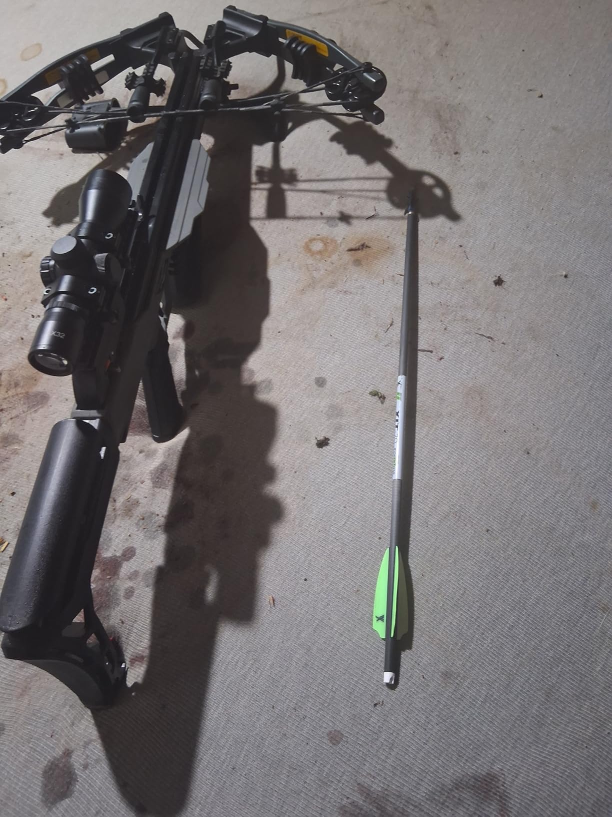 Xpedition Archery Scrapeline 390X Crossbow, 6.7LB 390 Feet Per Second Compound Crossbow Package with 4X32 Scope customer photo 2
