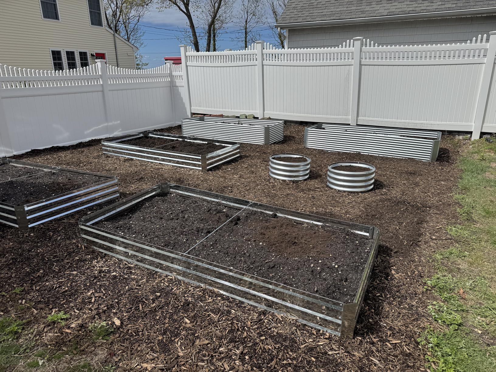JERIA Raised Garden Bed, Galvanized Raised 2 Pcs 4×2×1ft Planter Boxes Outdoor with Easy Assembly, Large Garden Bed for Vegetables, Fruits, Flower customer photo 1
