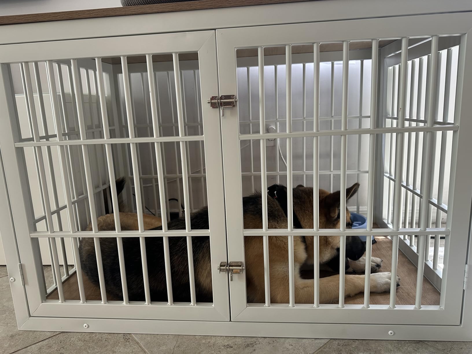 rehomerance 32 Inch Heavy Duty Dog Crate Furniture for Medium and Small Dogs, Decorative Pet House End Table, Wooden Cage Kennel Furniture Indoor, Natural and White customer photo 2