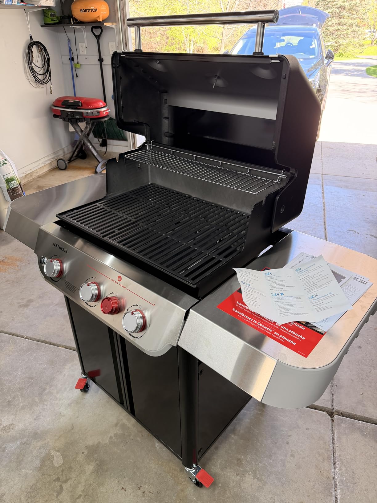 Weber Genesis E-325 Liquid Propane Gas Grill for Outdoor Cooking, 3 Burners, Black - Porcelain-Enameled, Cast-Iron Grates, PureBlu Burners & Sear Zone customer photo 2