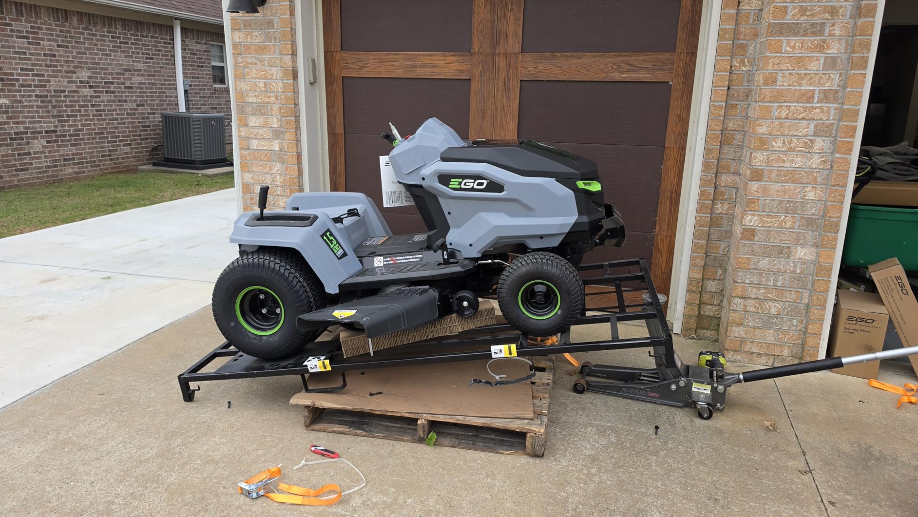 EGO Power+ Electric Riding Lawn Mower, 42