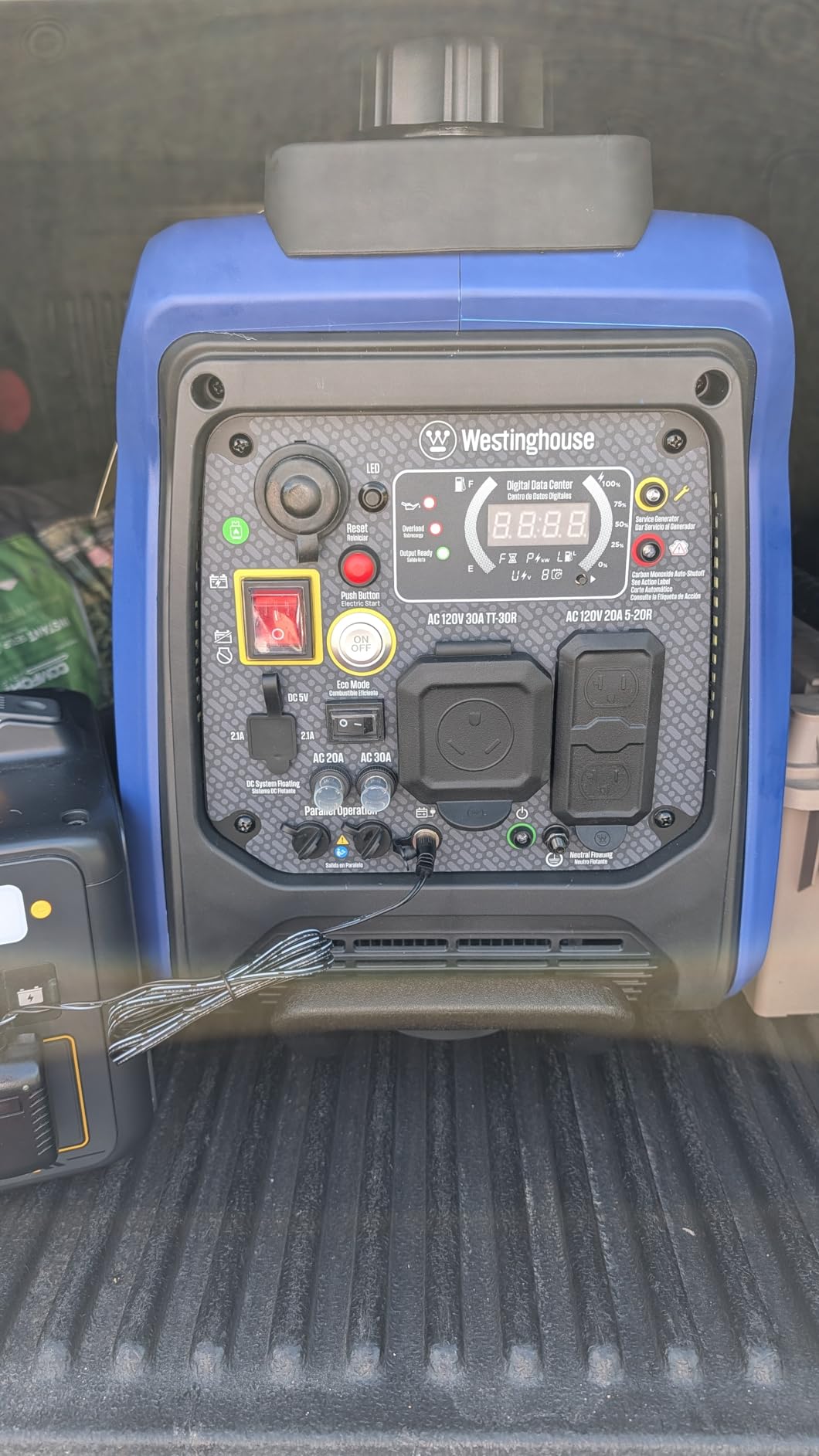 Westinghouse 4000 Peak Watt Super Quiet Dual Fuel Portable Inverter Generator, Remote Electric Start, Gas & Propane Powered, RV Ready, CO Sensor, Parallel Capable customer photo 2