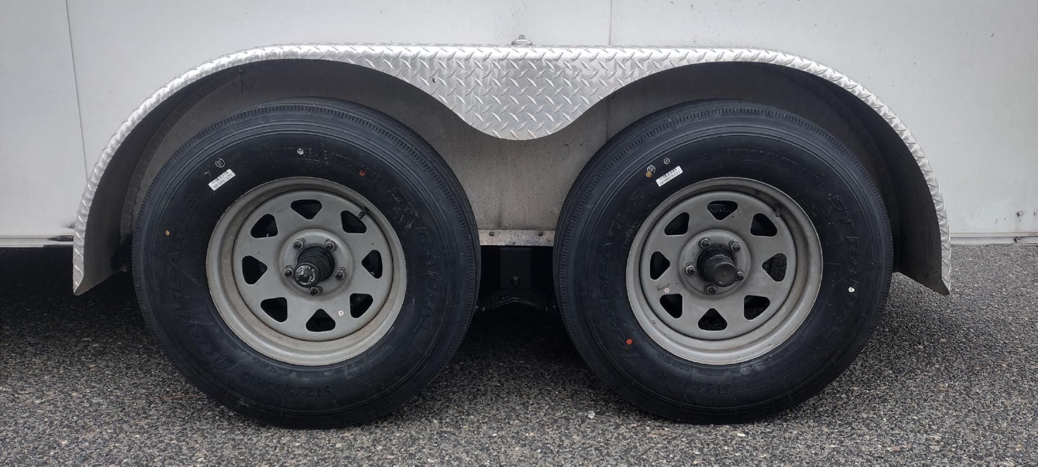 Transeagle ST Radial All Steel Heavy Duty Premium Trailer Radial Tire-ST225/75R15 Load Range G LRG 14-Ply BSW Black Side Wall customer photo 1