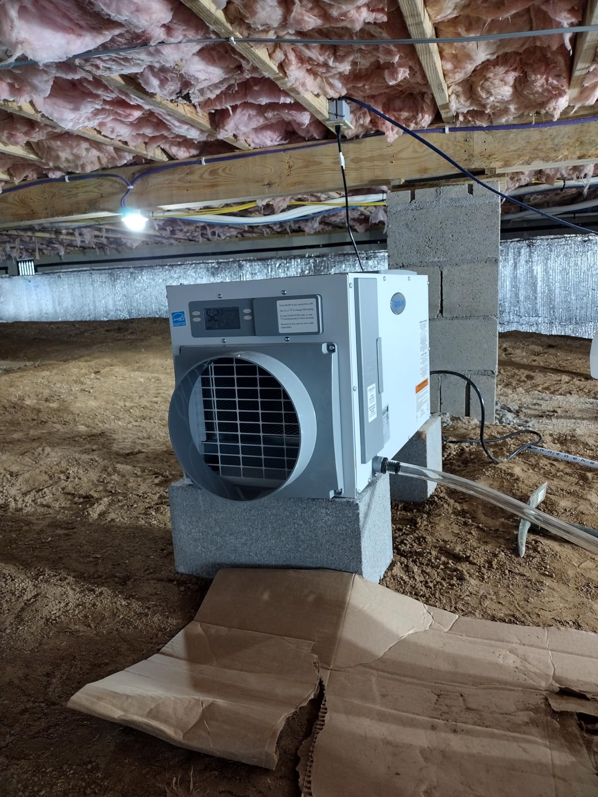 AprilAire E080 Pro Dehumidifier Bundle - 80 Pint Whole House Dehumidifier - Full Complete Kit - Crawl Spaces, Basements, Whole Homes up to 4,400 sq. ft customer photo 1